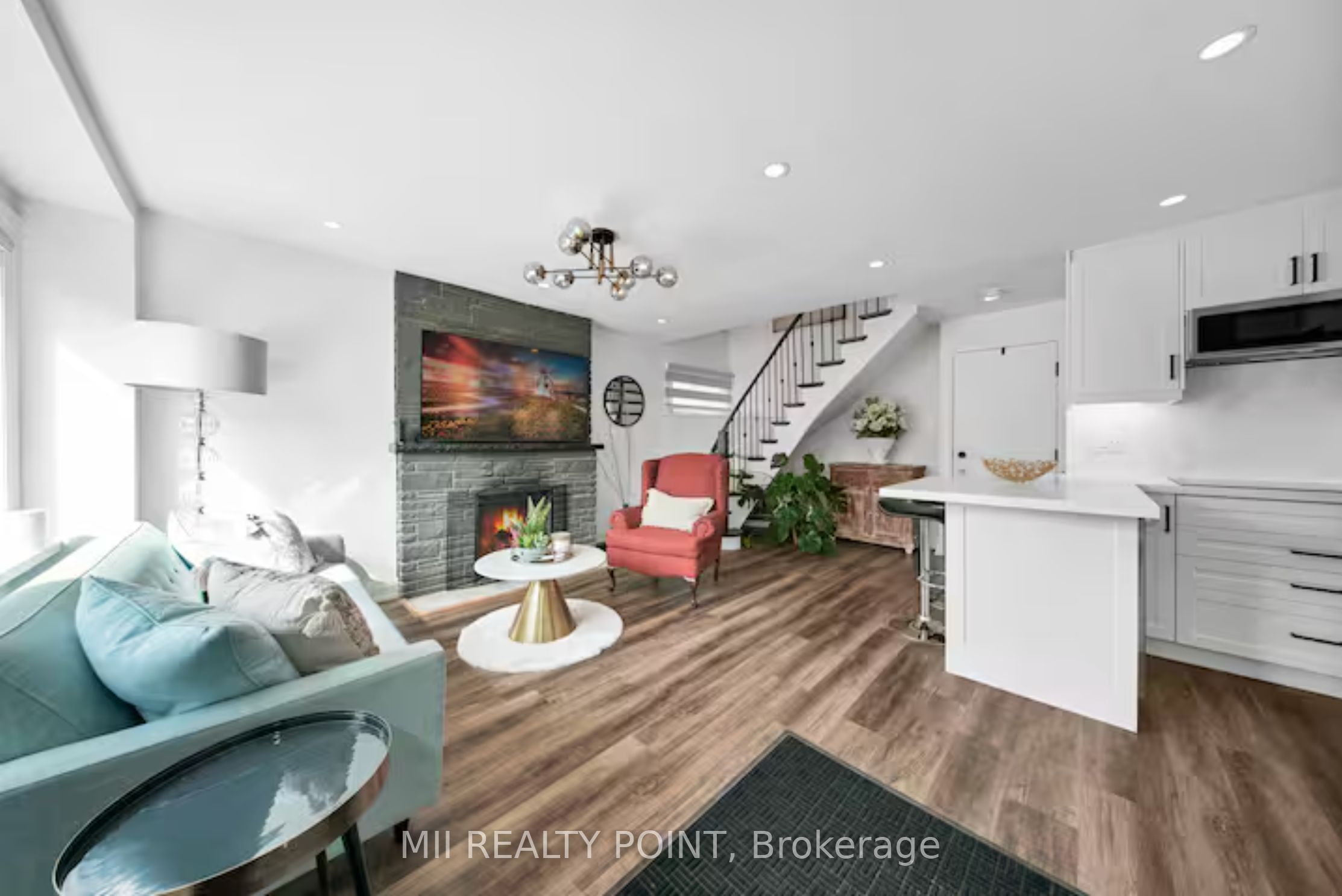 49 Manderley Drive Main, Toronto, ON M1N 3E8 photo 4