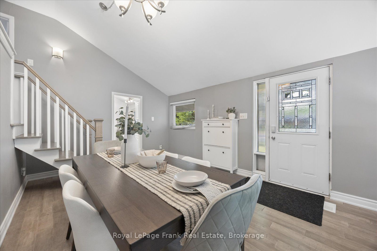 2 Rosswood Crescent, Toronto, ON M1P 3N2 photo 4