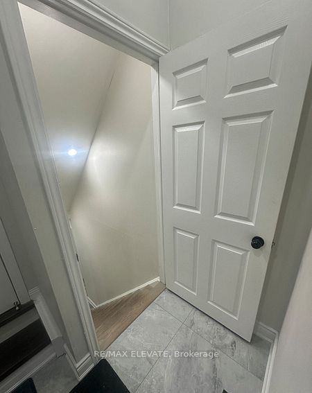101 Knotwood Crescent, Toronto, ON M1X 1V8 photo 3