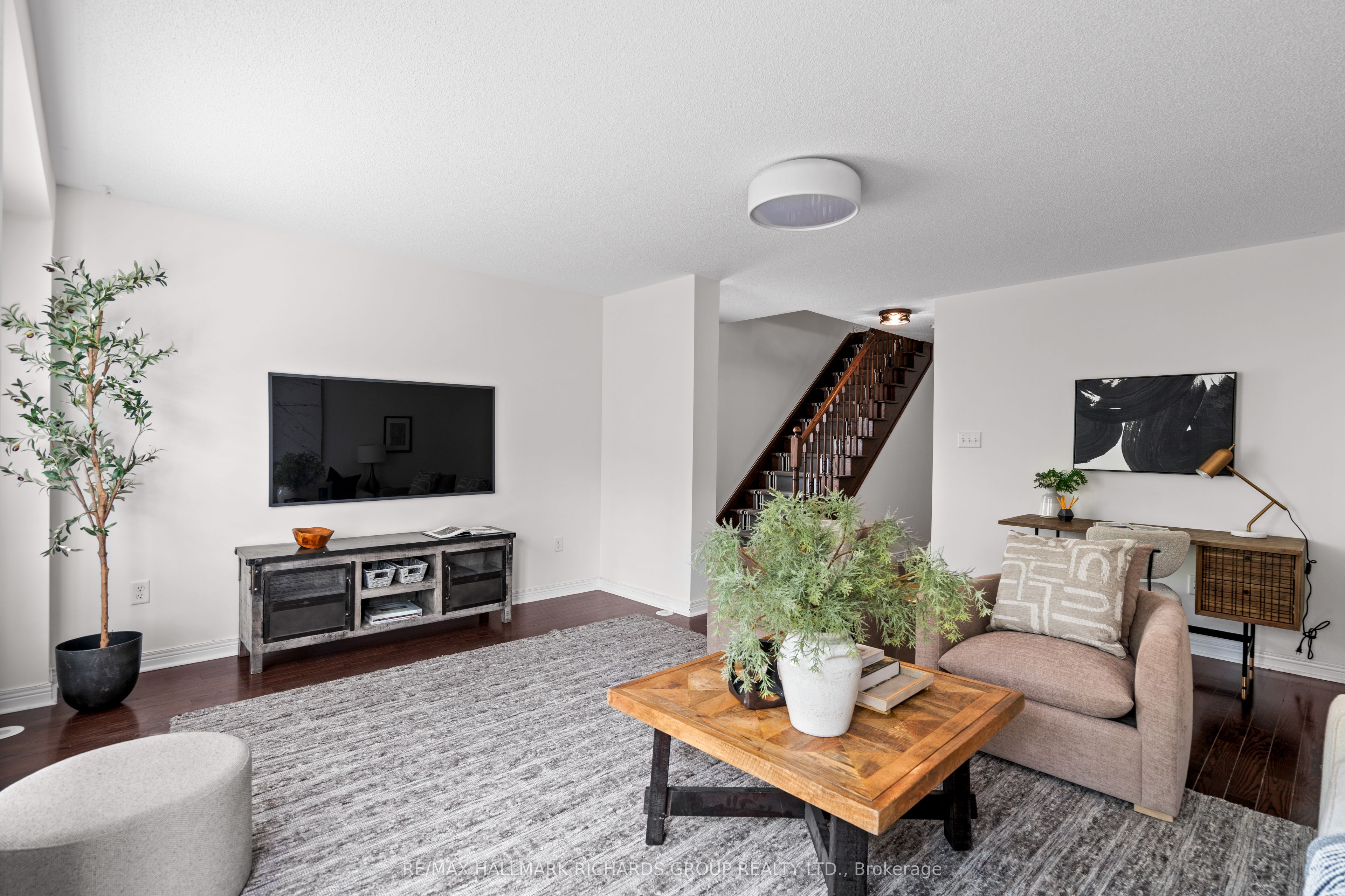 91 Wilkes Crescent, Toronto, ON M1L 0B2 photo 5