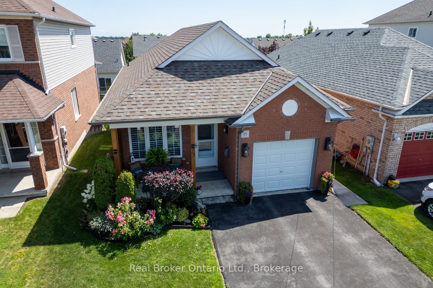 15 Frank Wheeler Avenue, Clarington, ON L1E 3H5 photo 4