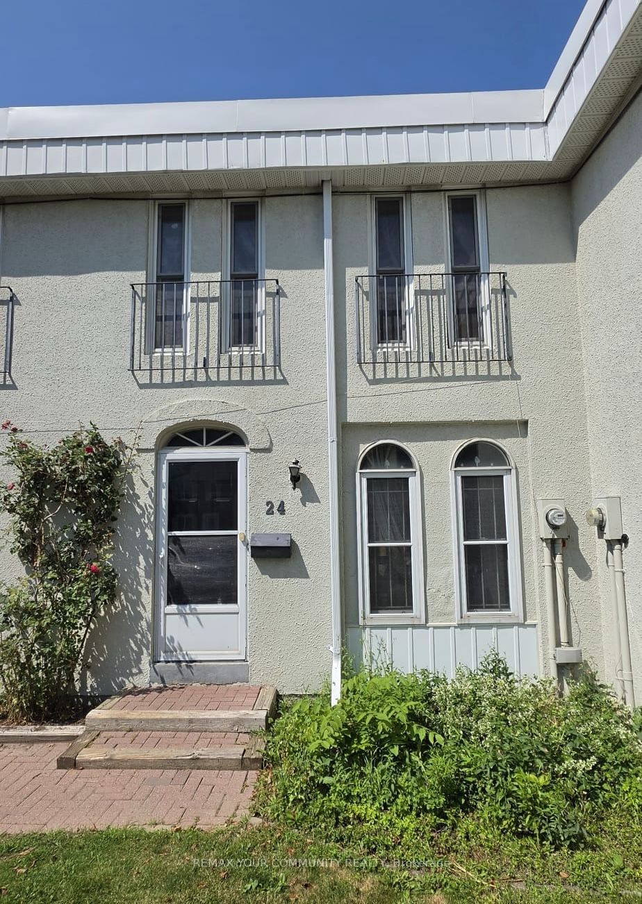 71 Cass Avenue 24, Toronto, ON M1T 3P8