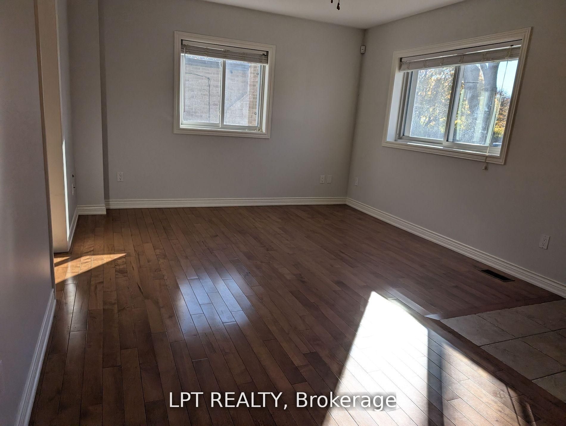 9 Atkinson Avenue Main, Toronto, ON M1E 4B6 photo 4
