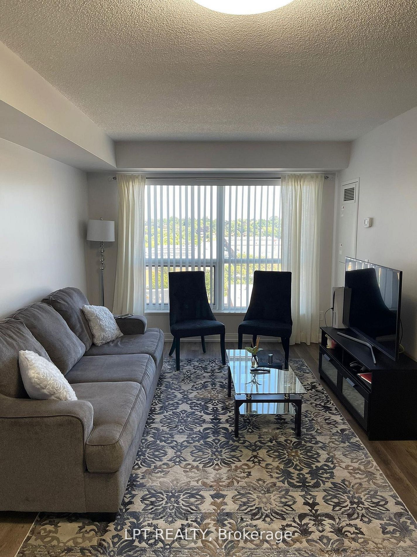 181 Village Green Square 812, Toronto, ON M1S 0K6 photo 3