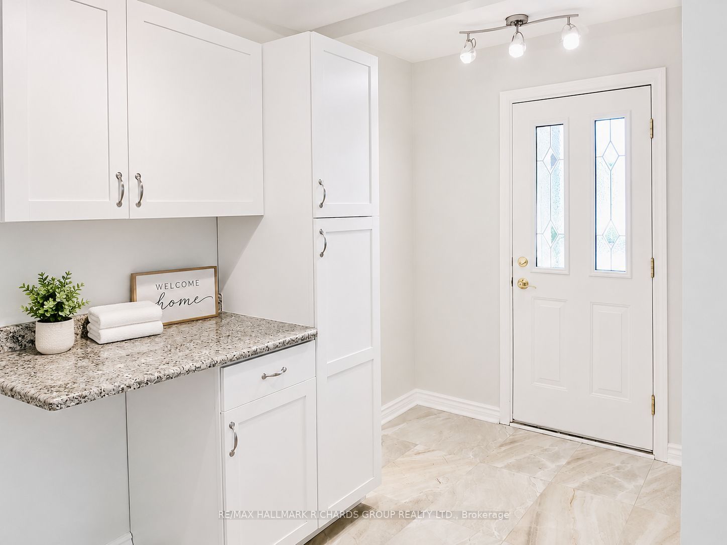 14 Glen Everest Road Upper, Toronto, ON M1N 1J3 photo 2