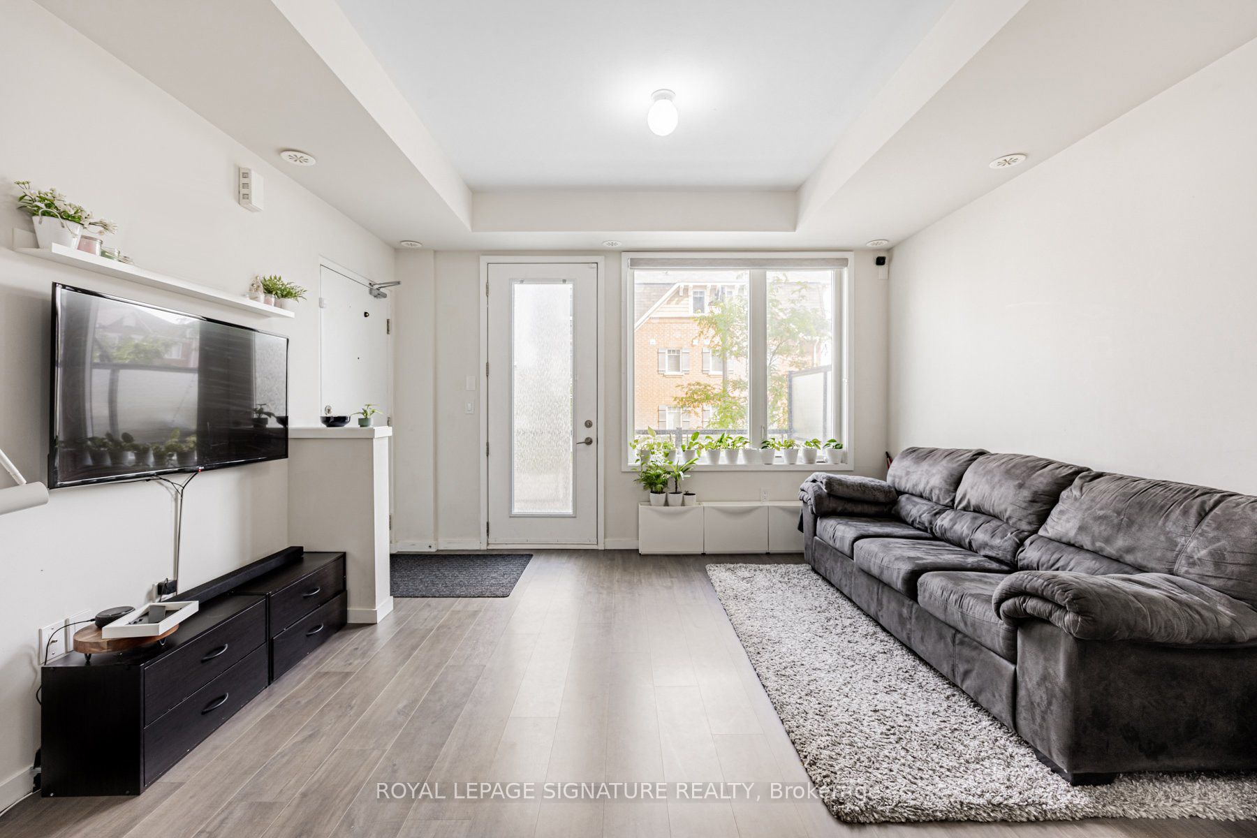 1711 Pure Springs Boulevard 202, Pickering, ON L1X 0E3 photo 3