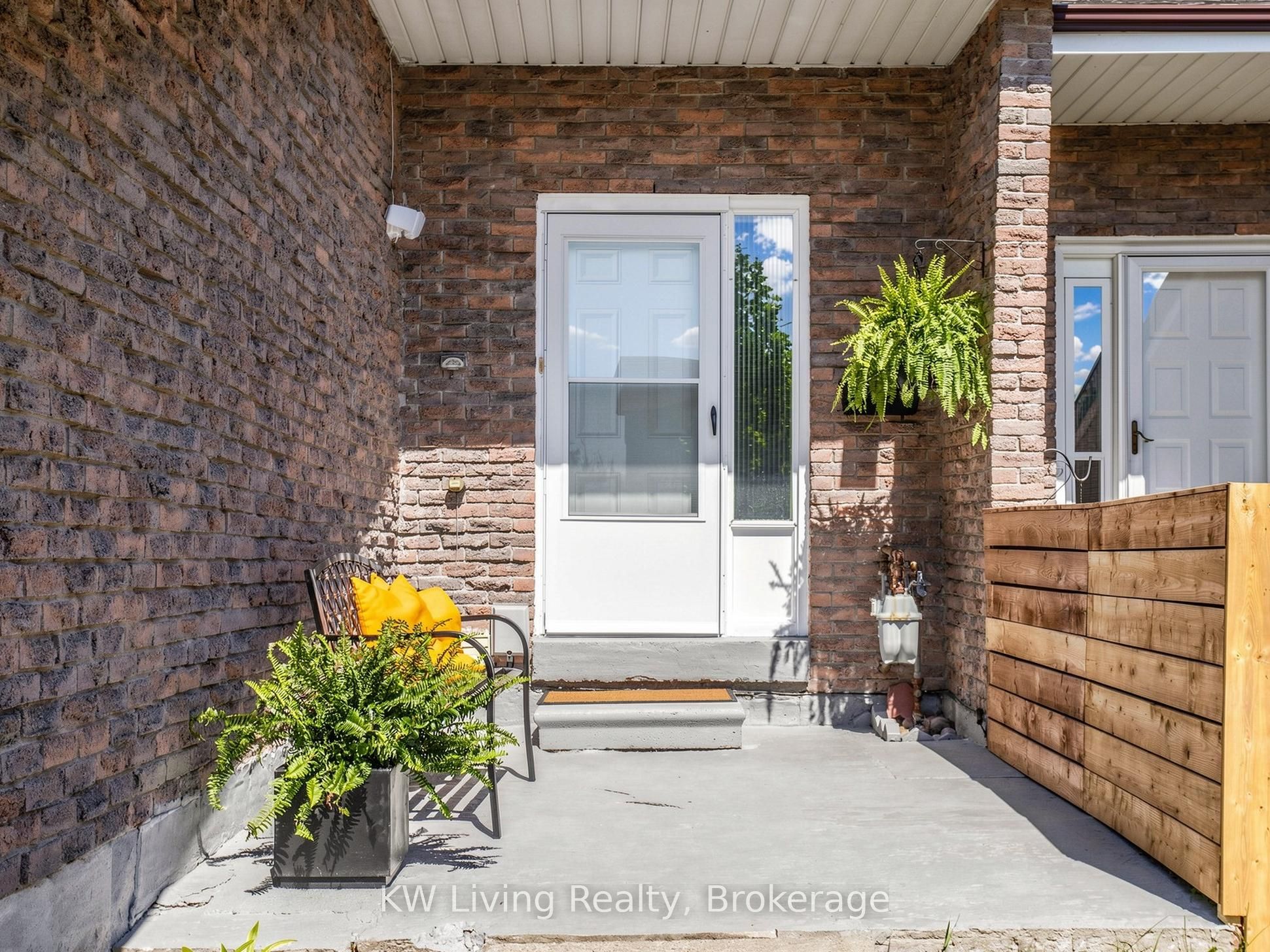 64 Burkwood Crescent, Toronto, ON M1B 1P1 photo 4