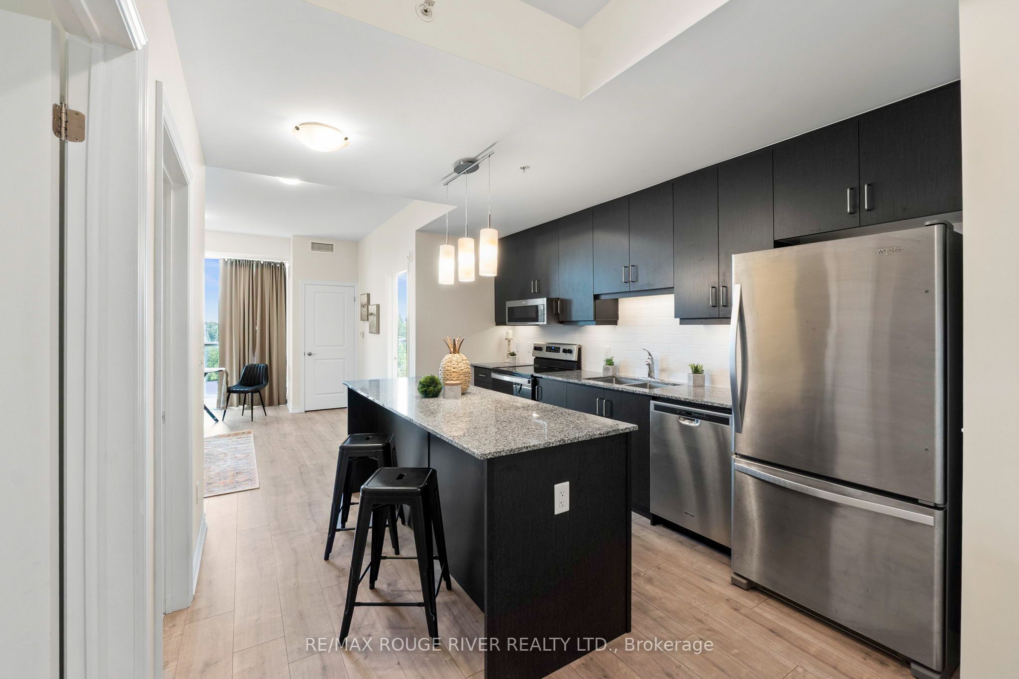109 King Avenue E 607, Clarington, ON L1B 0V5 photo 4