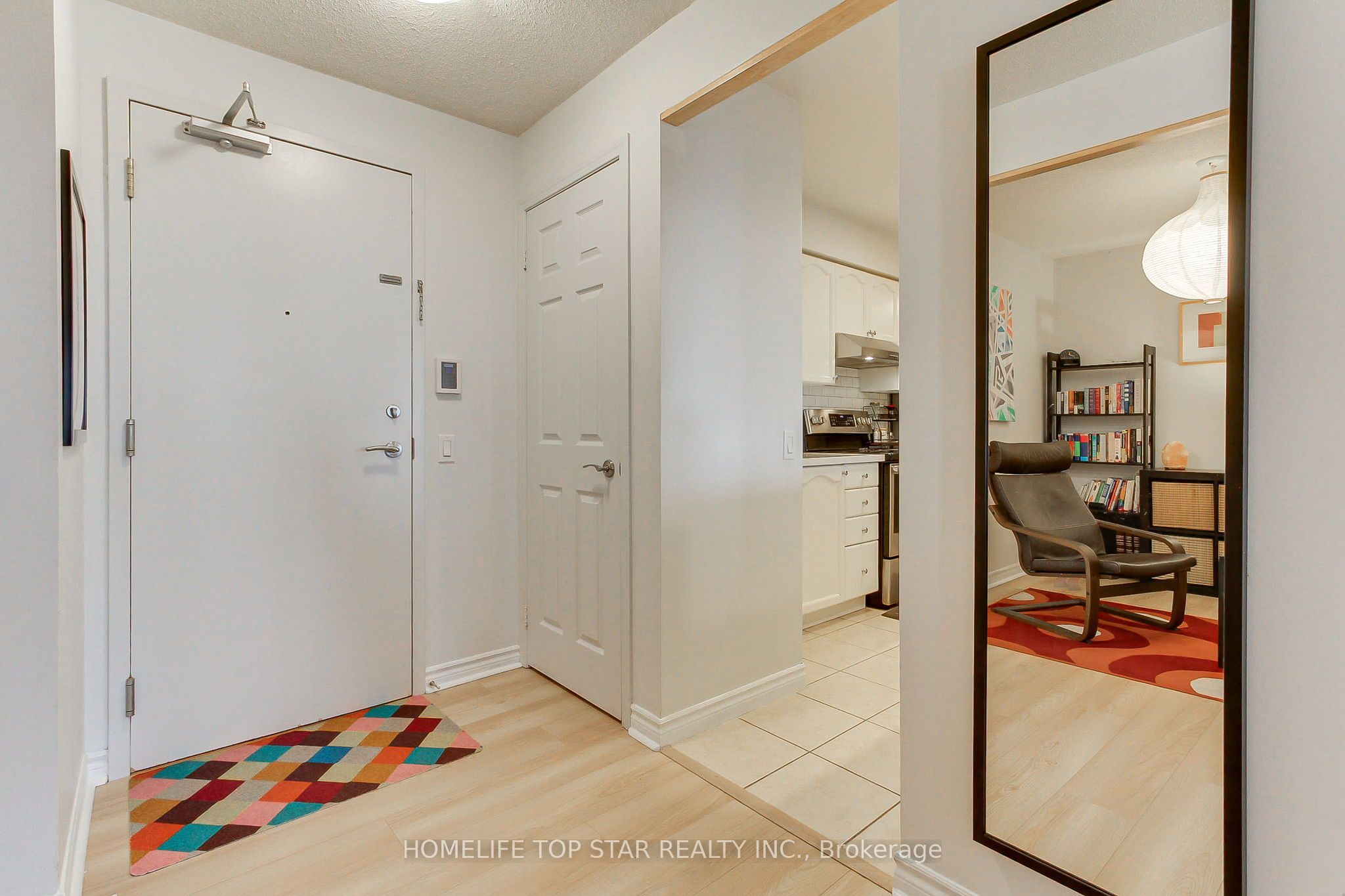 18 Mondeo Drive 1323, Toronto, ON M1P 5C8 photo 5