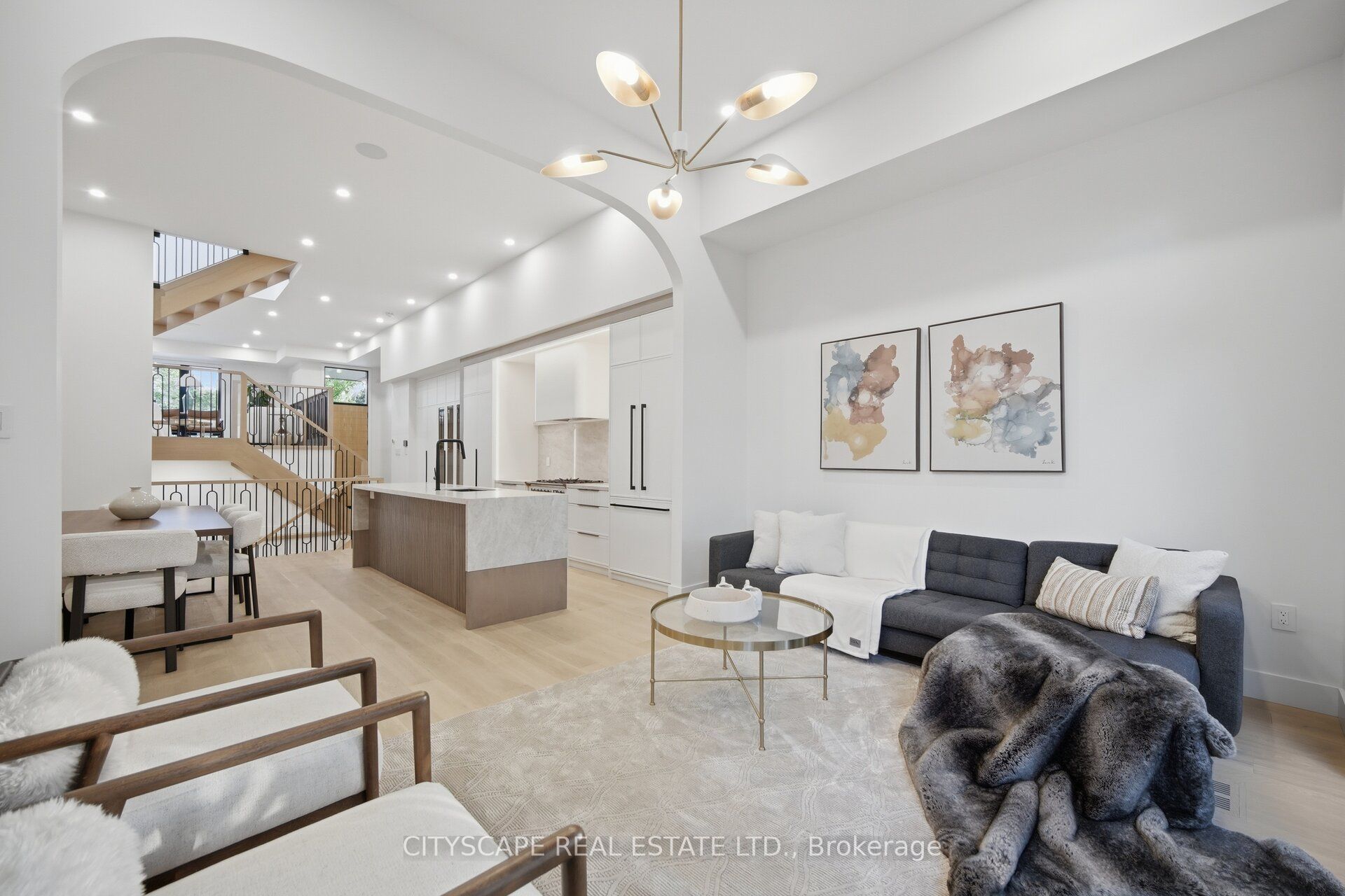 10A Holmstead Avenue, Toronto, ON M4B 1T1 photo 3