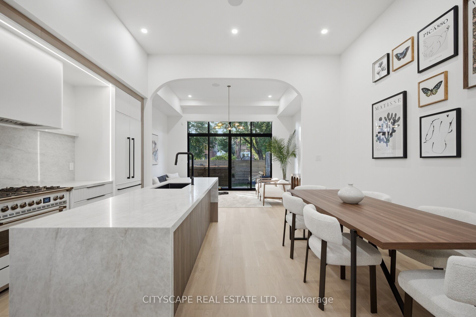 10A Holmstead Avenue, Toronto, ON M4B 1T1 photo 5