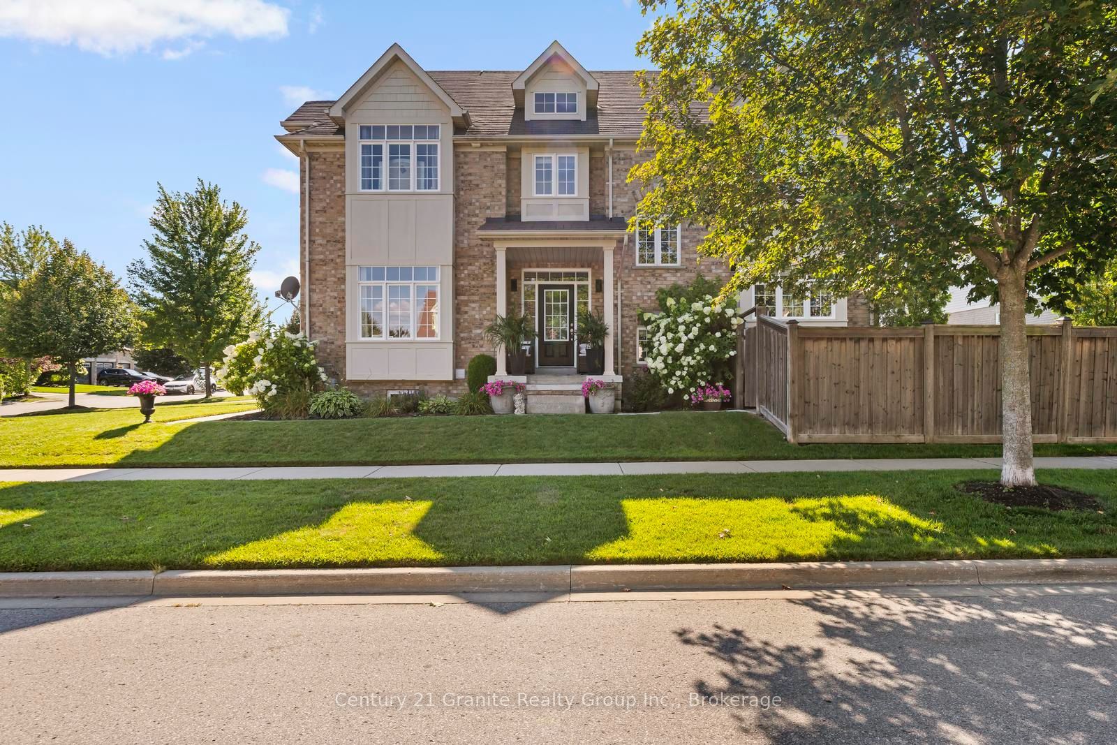 94 Hockley Avenue, Clarington, ON L1C 0G5 photo 3