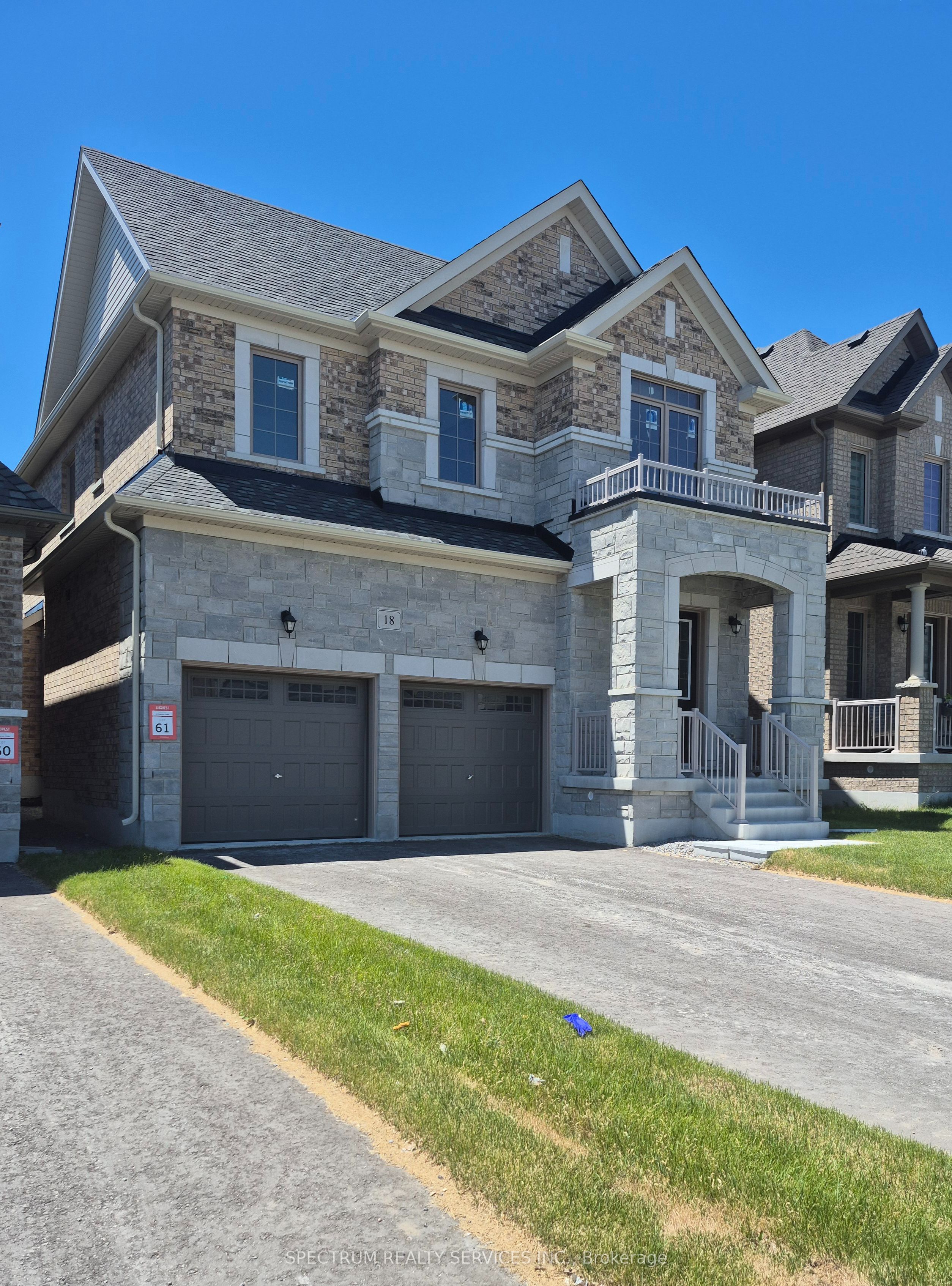 18 Rogerson Street, Clarington, ON L1B 0W4 photo 3