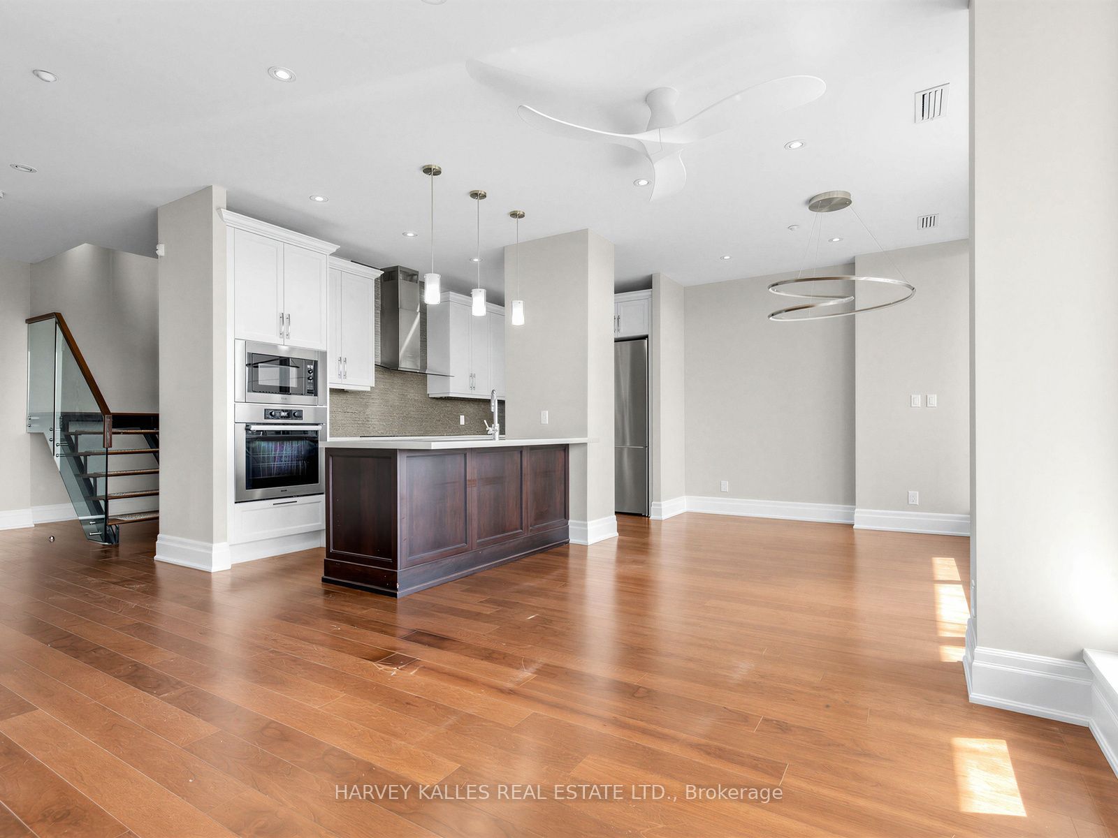 1 Rainsford Road 404, Toronto, ON M4L 3N5 photo 5