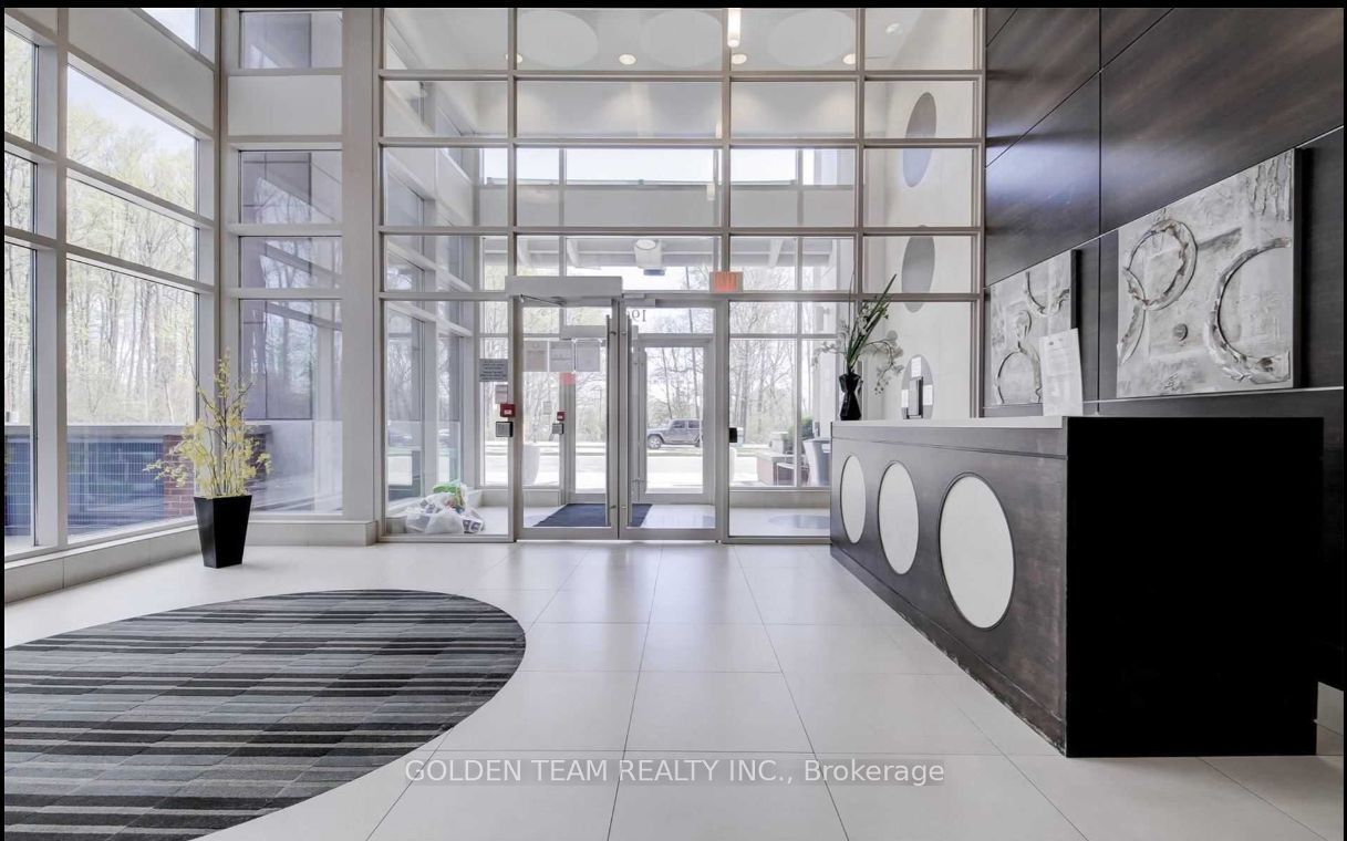 190 Borough Drive 3205, Toronto, ON M1P 0B6 photo 3