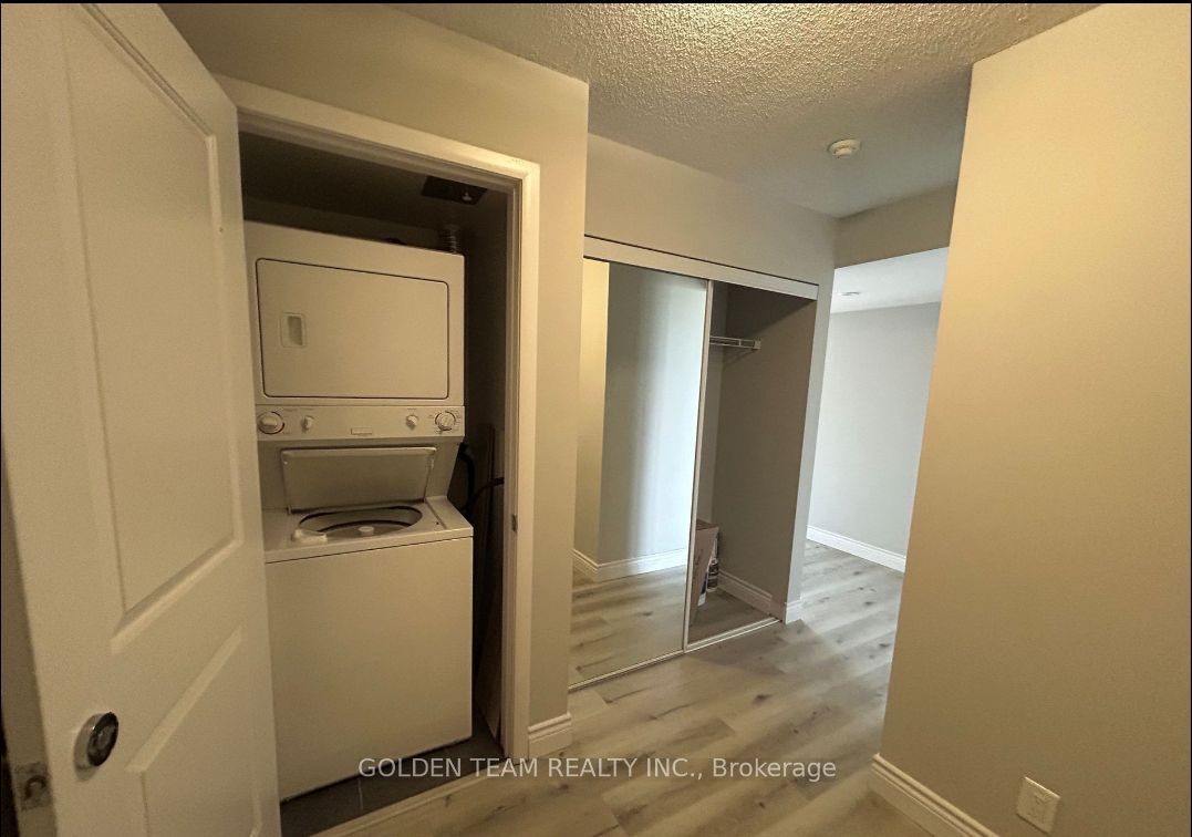 190 Borough Drive 3205, Toronto, ON M1P 0B6 photo 4