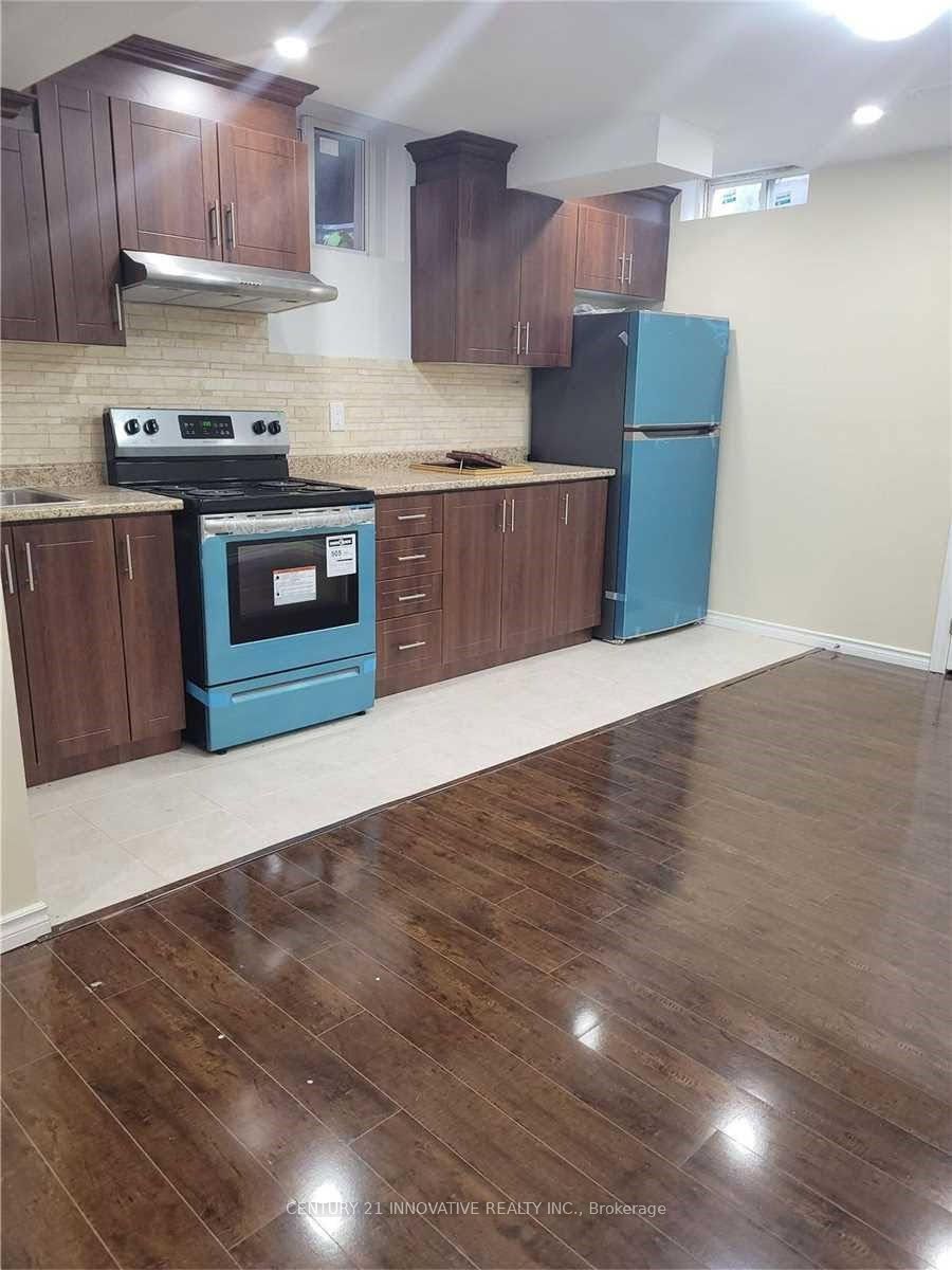 14 Whitbread Crescent, Ajax, ON L1Z 0E3 photo 4