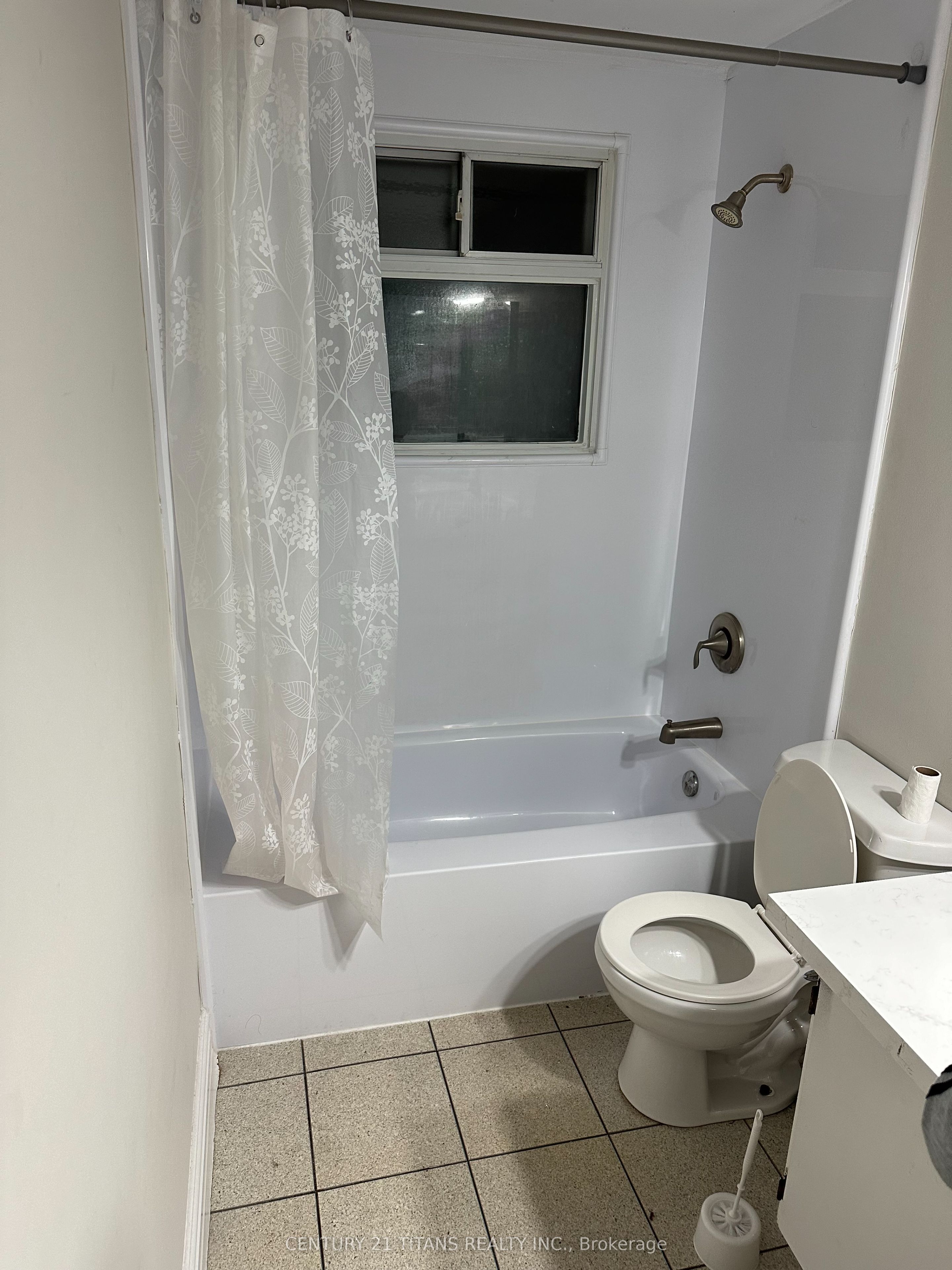 30 Clements Road E, Ajax, ON L1S 1K8 photo 5