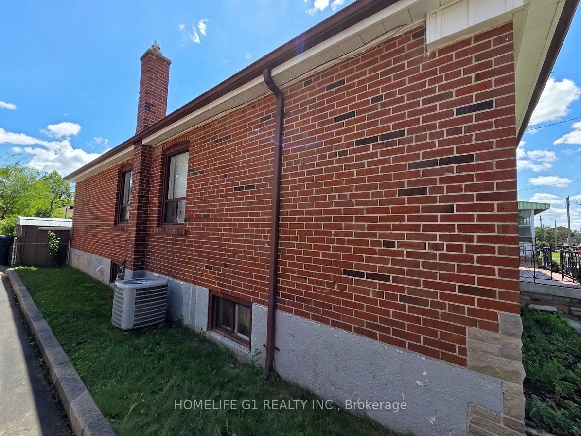 49 Kilgreggan Crescent, Toronto, ON M1J 1S4 photo 4