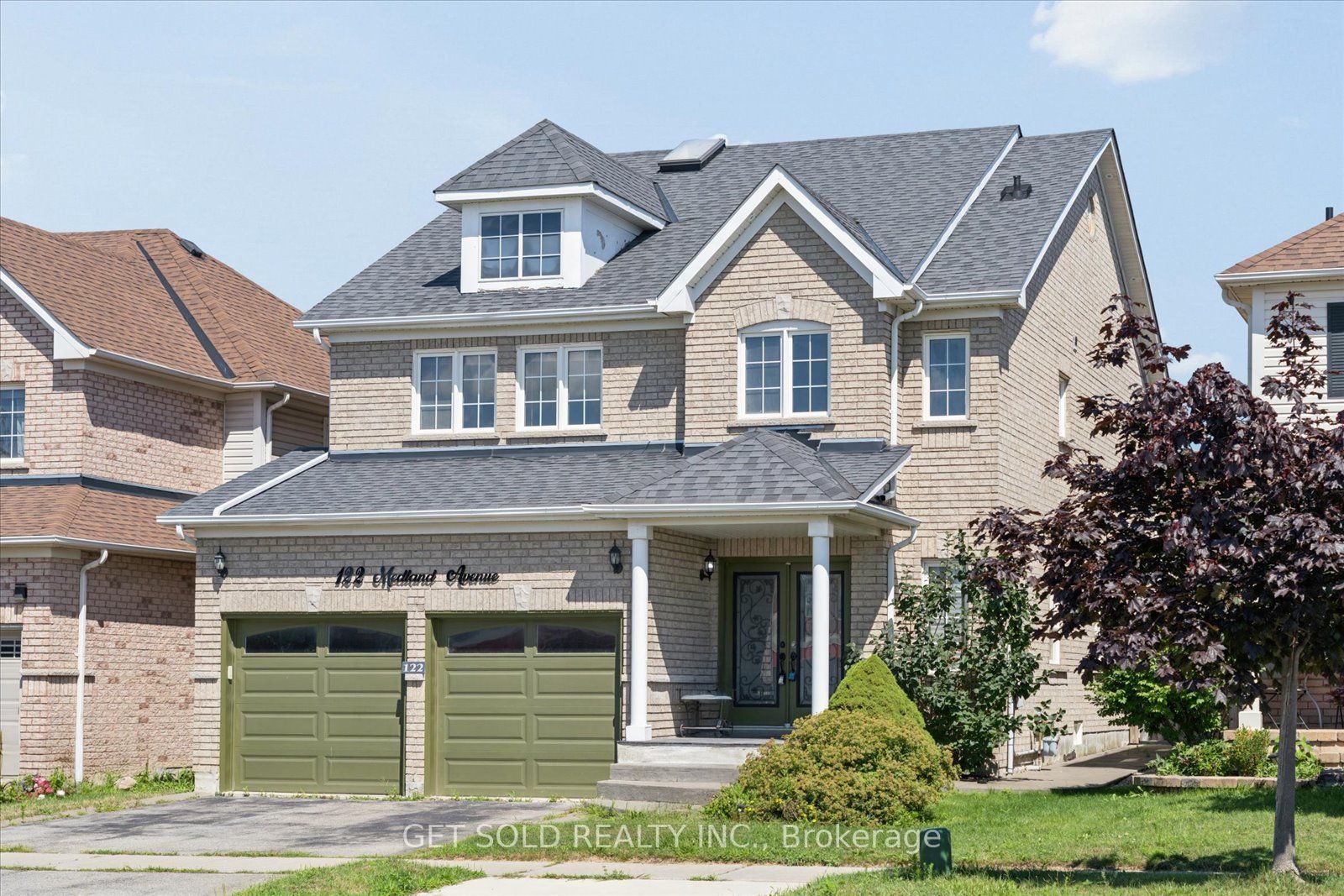 122 Medland Avenue, Whitby, ON L1P 1W7 photo 2