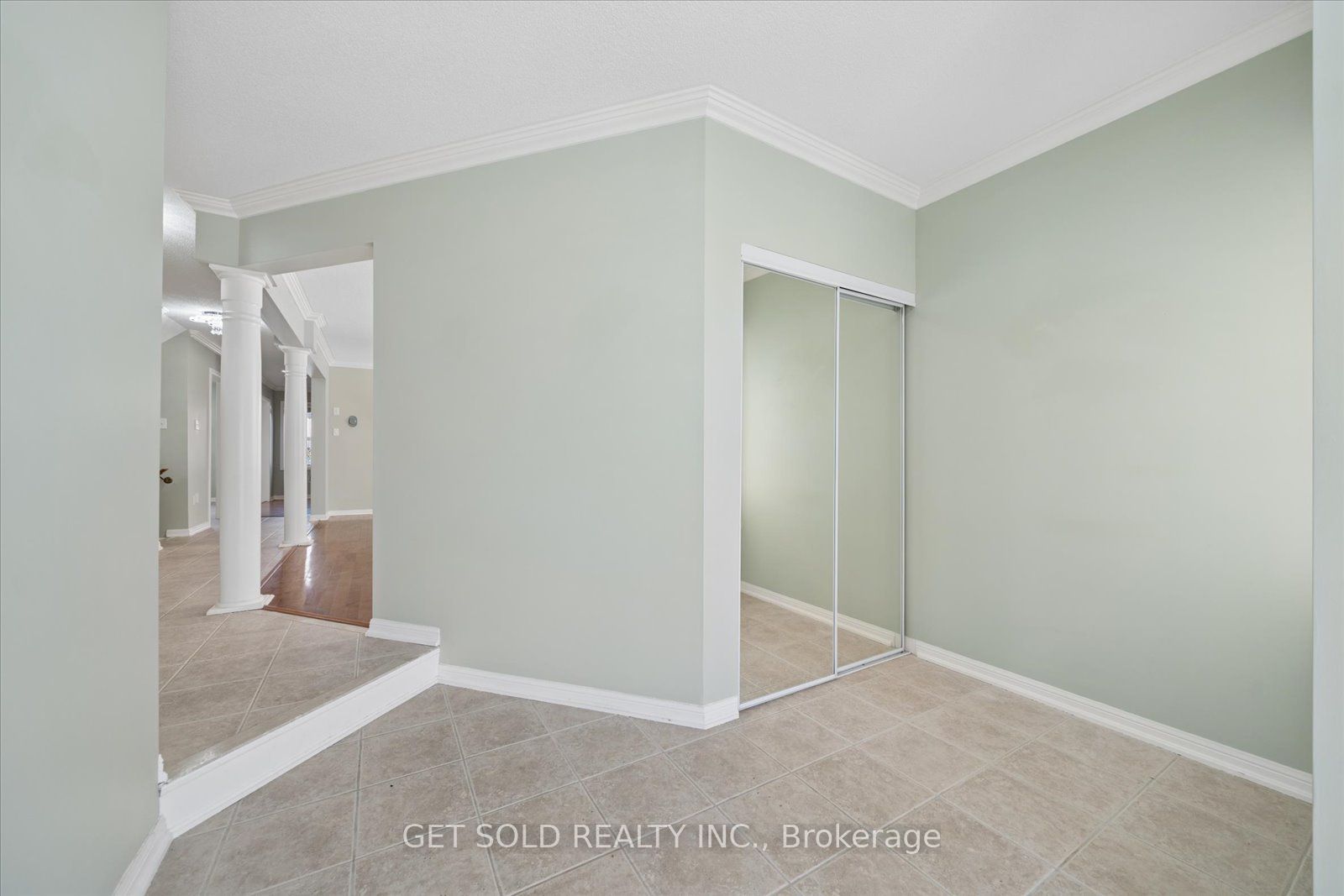 122 Medland Avenue, Whitby, ON L1P 1W7 photo 4