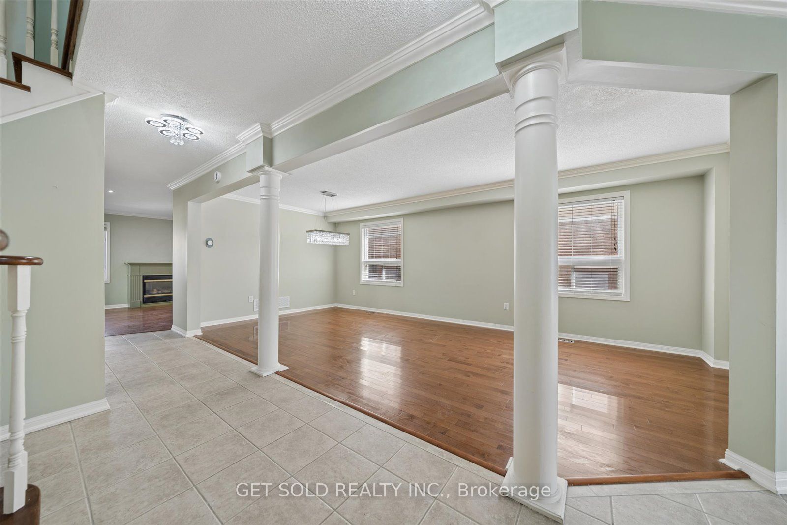 122 Medland Avenue, Whitby, ON L1P 1W7 photo 5