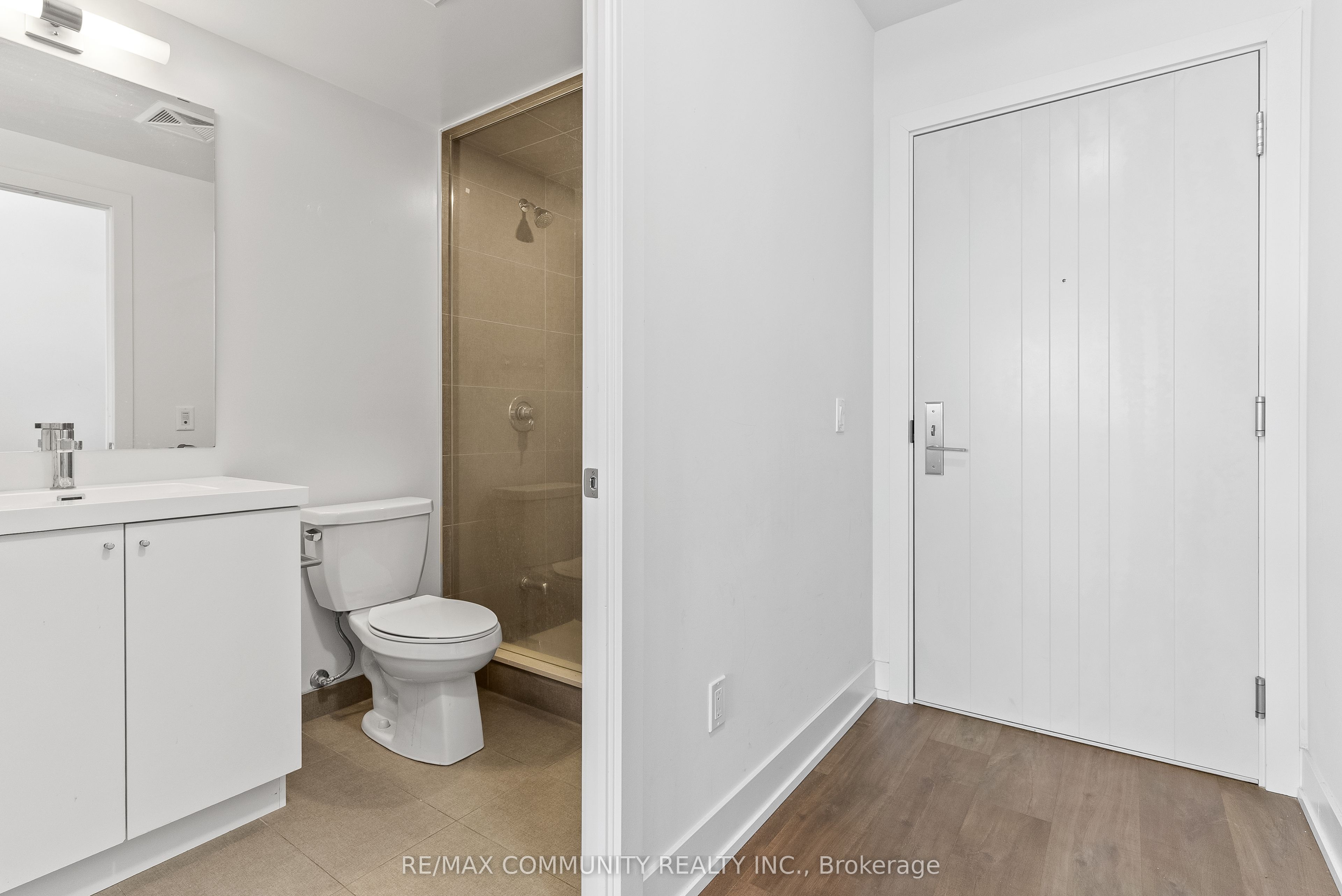 2550 Simcoe Street 419, Oshawa, ON L1L 0R5 photo 3