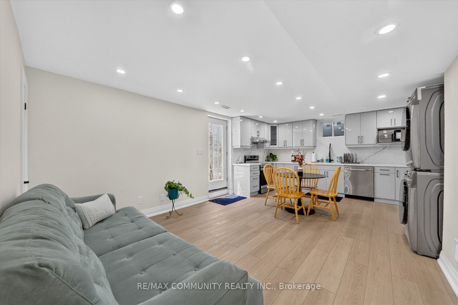 3 Brigadier Place, Toronto, ON M1C 3G1 photo 3