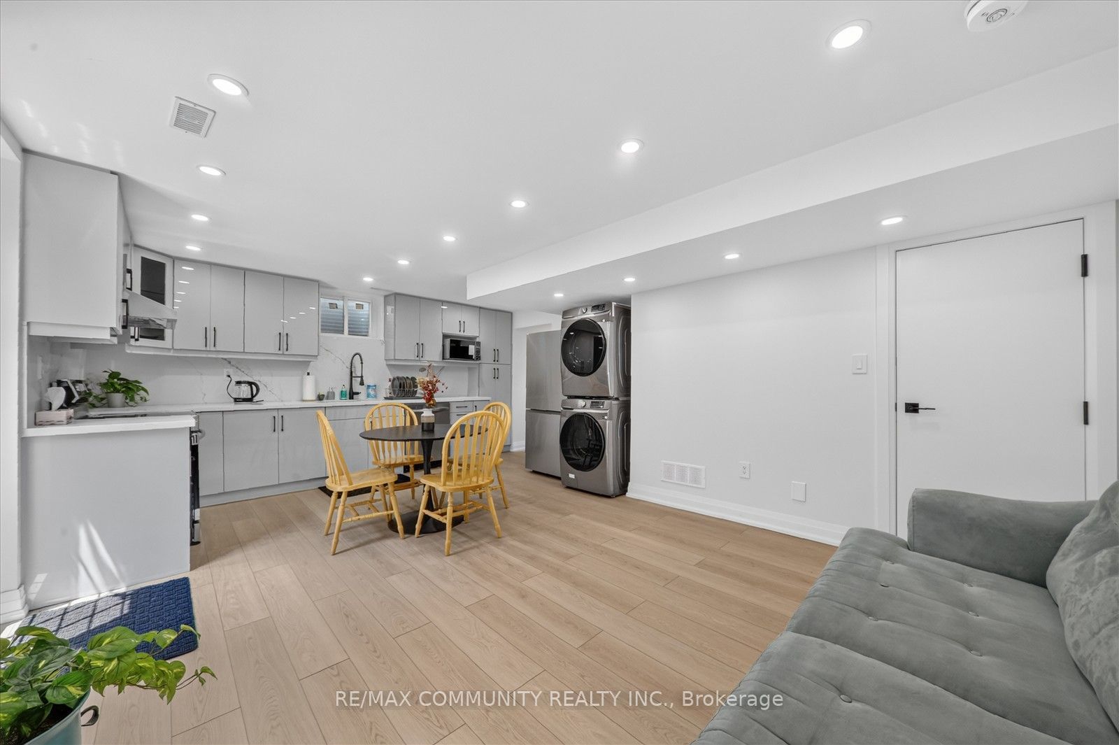 3 Brigadier Place, Toronto, ON M1C 3G1 photo 4