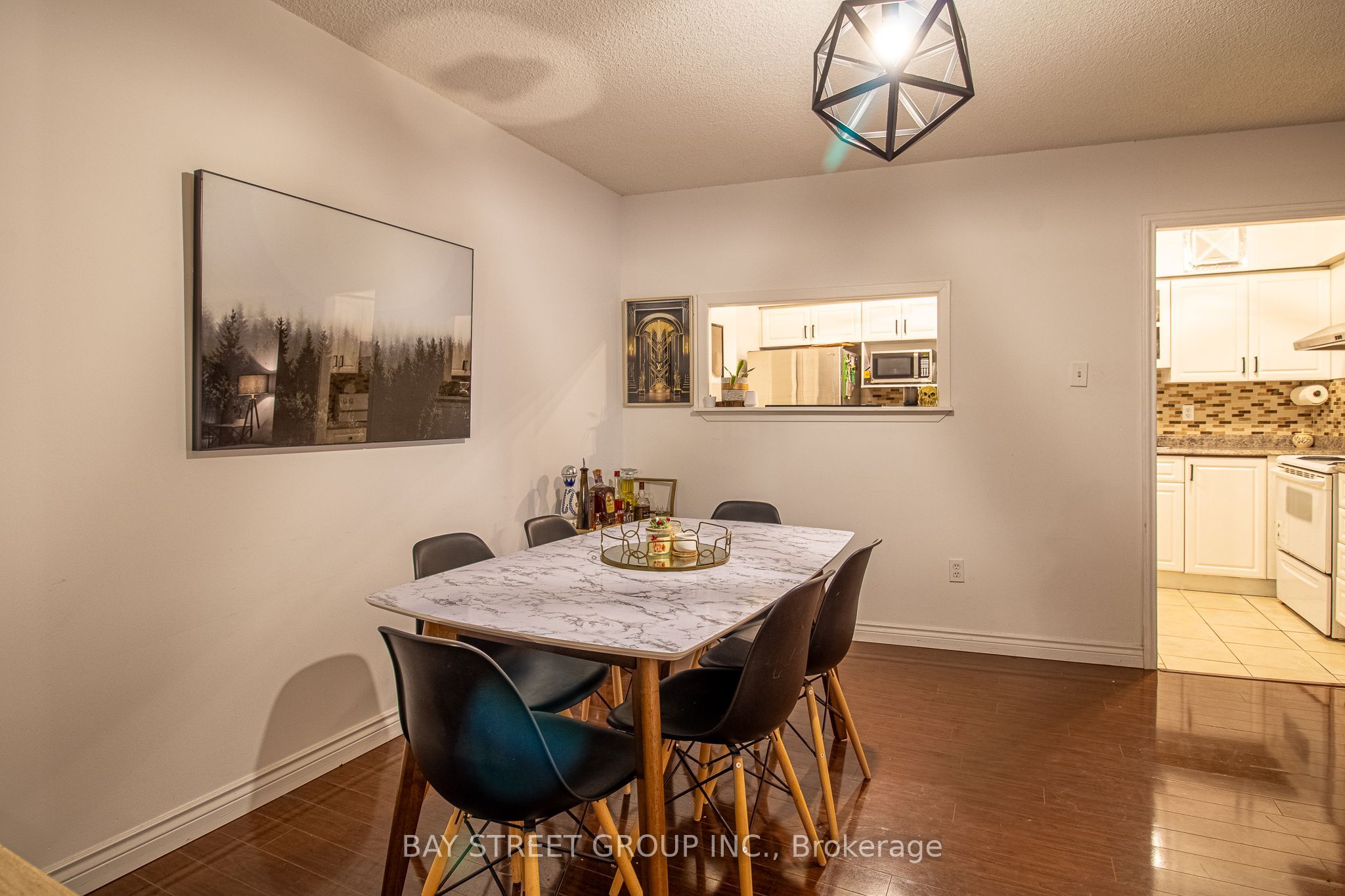 2050 Bridletowne Circle 1712, Toronto, ON M1W 2V5 photo 5