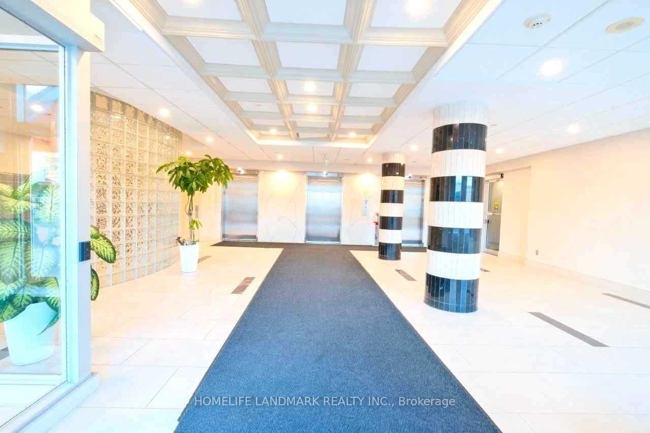 1470 Midland Avenue 708, Toronto, ON M1P 4Z4 photo 2