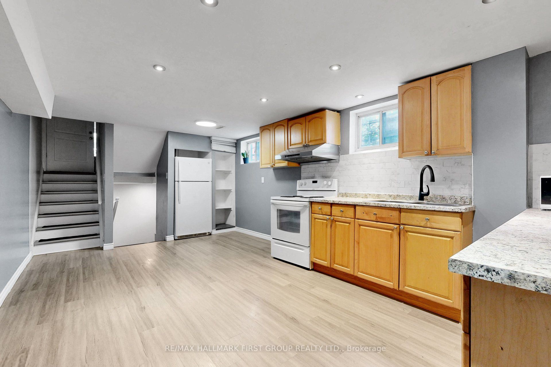 33 Robbinstone Drive Basement, Toronto, ON M1B 2C4