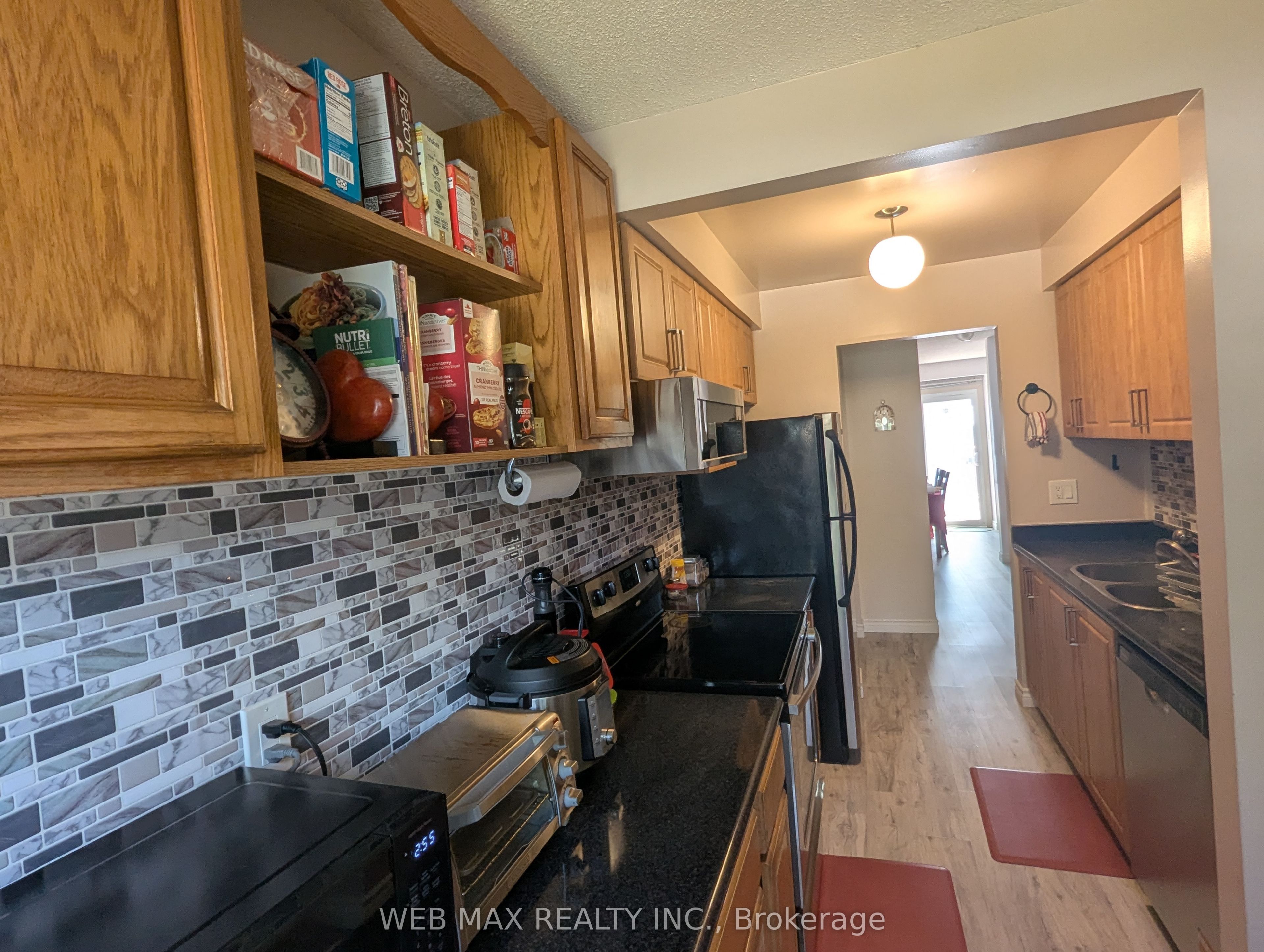 76 Carlingwood Court, Toronto, ON M1S 4R9 photo 2