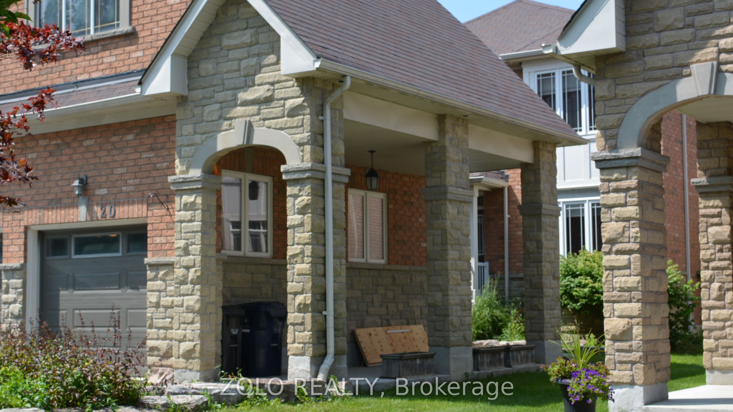 20 Portia Street Apartment, Toronto, ON M1E 1T5 photo 3