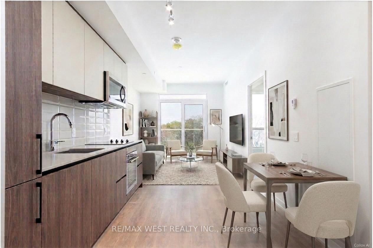 150 Logan Avenue 539, Toronto, ON M4M 0E4 photo 2