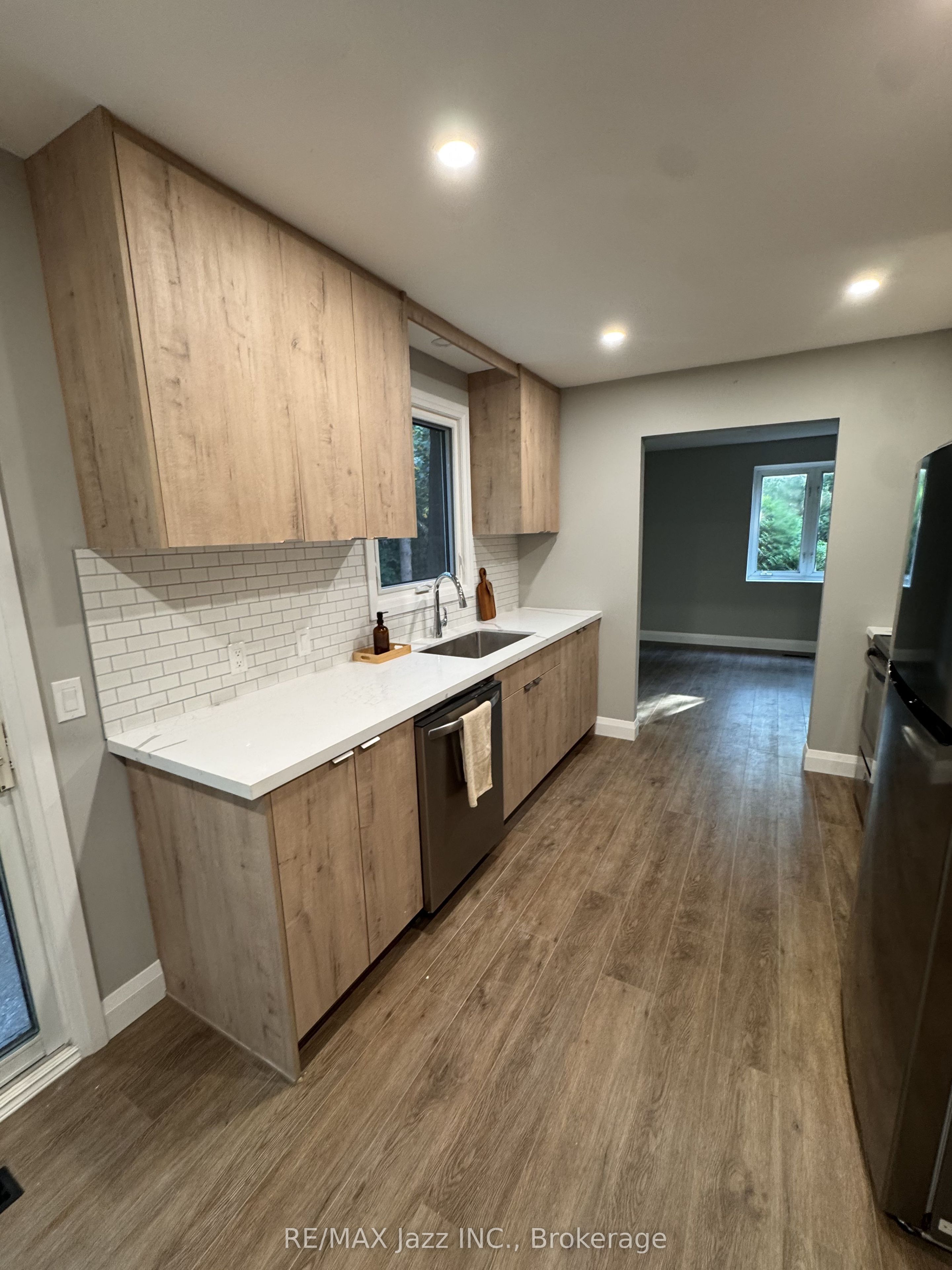 3025 Lockhart Road, Clarington, ON L1B 1L9