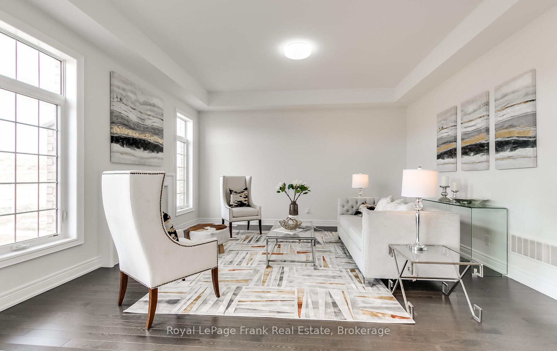 72 Christine Elliott Avenue Main, Whitby, ON L1P 0B9 photo 5