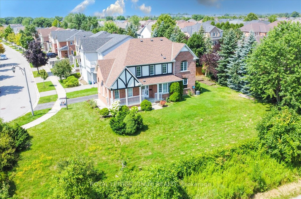 57 Armitage Crescent, Ajax, ON L1T 4L1 photo 4