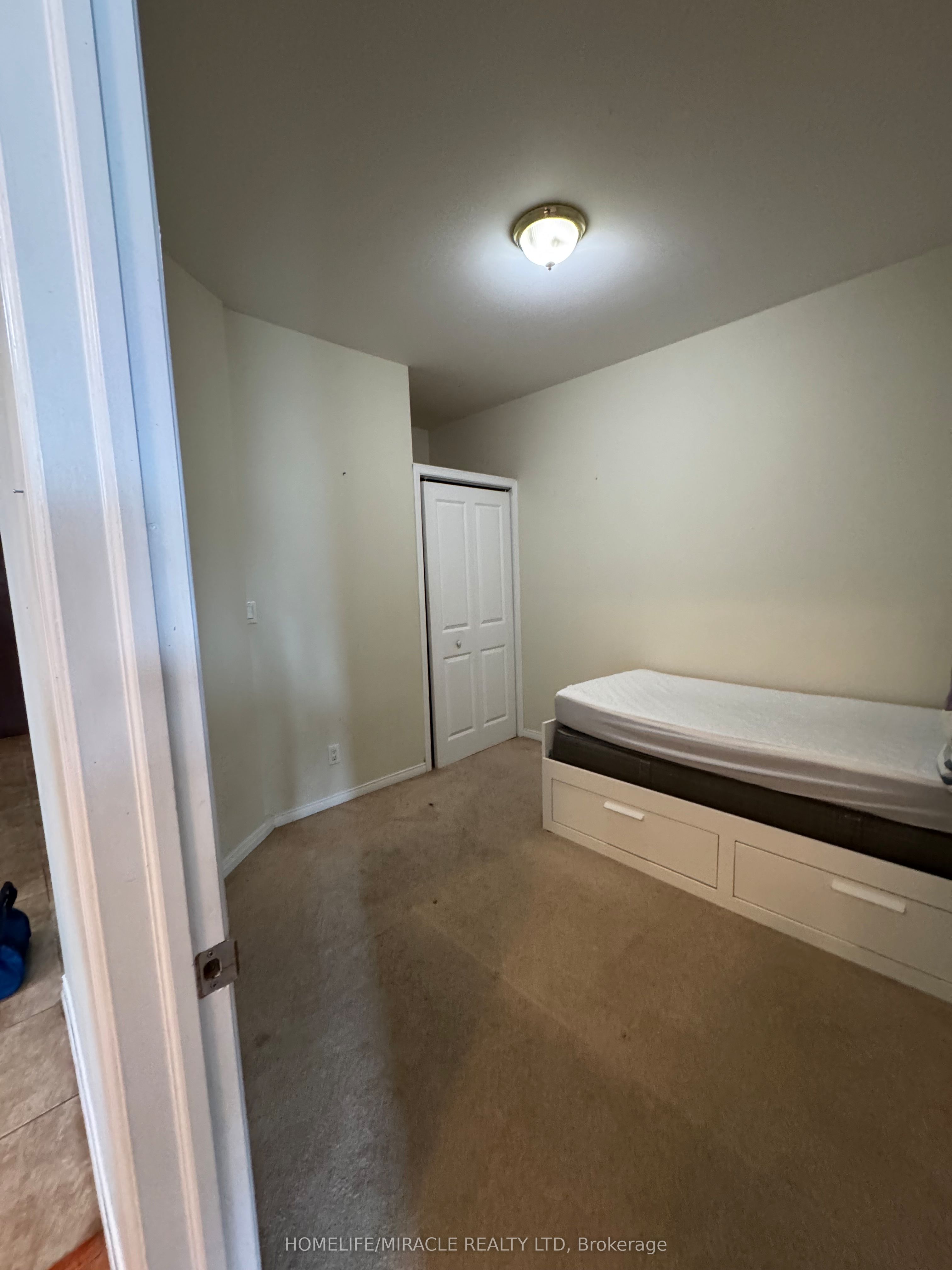 8 Rosebank Drive 1N, Toronto, ON M1B 5Z3 photo 2