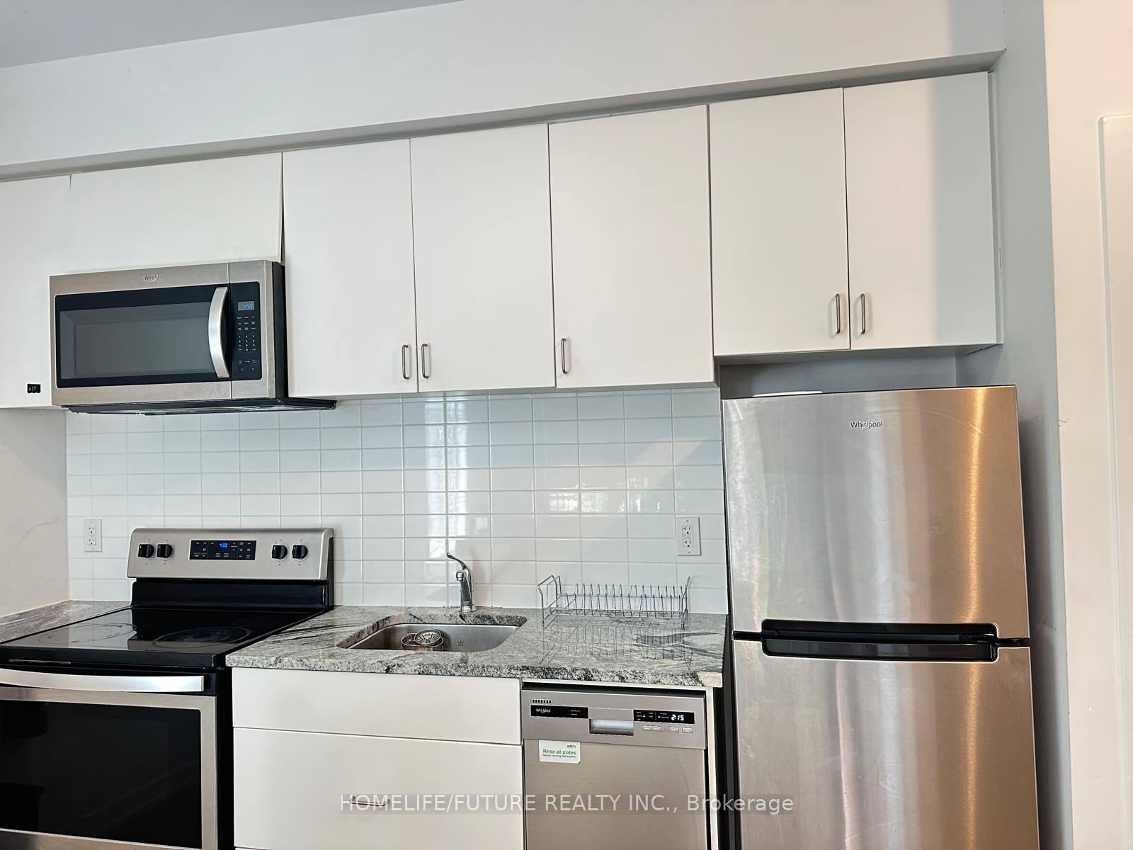 1760 Simcoe Street N 65, Oshawa, ON L3G 0C3 photo 4