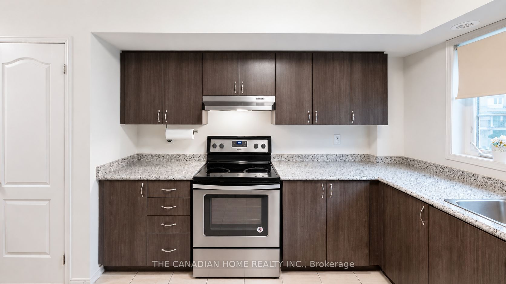 46 Filly Path, Oshawa, ON L1L 0K9 photo 3