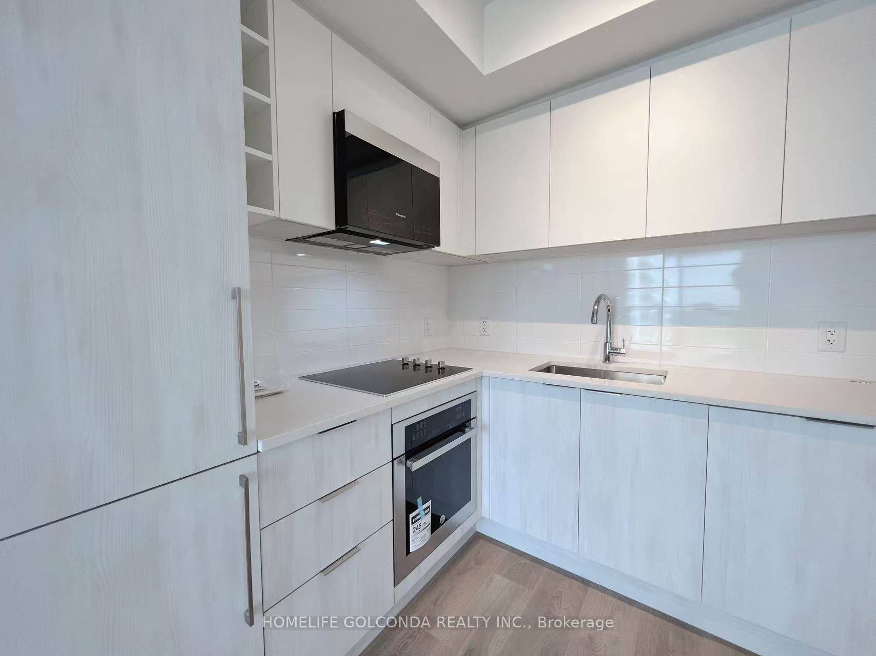 2033 Kennedy Road 1612, Toronto, ON M1T 0B9 photo 4