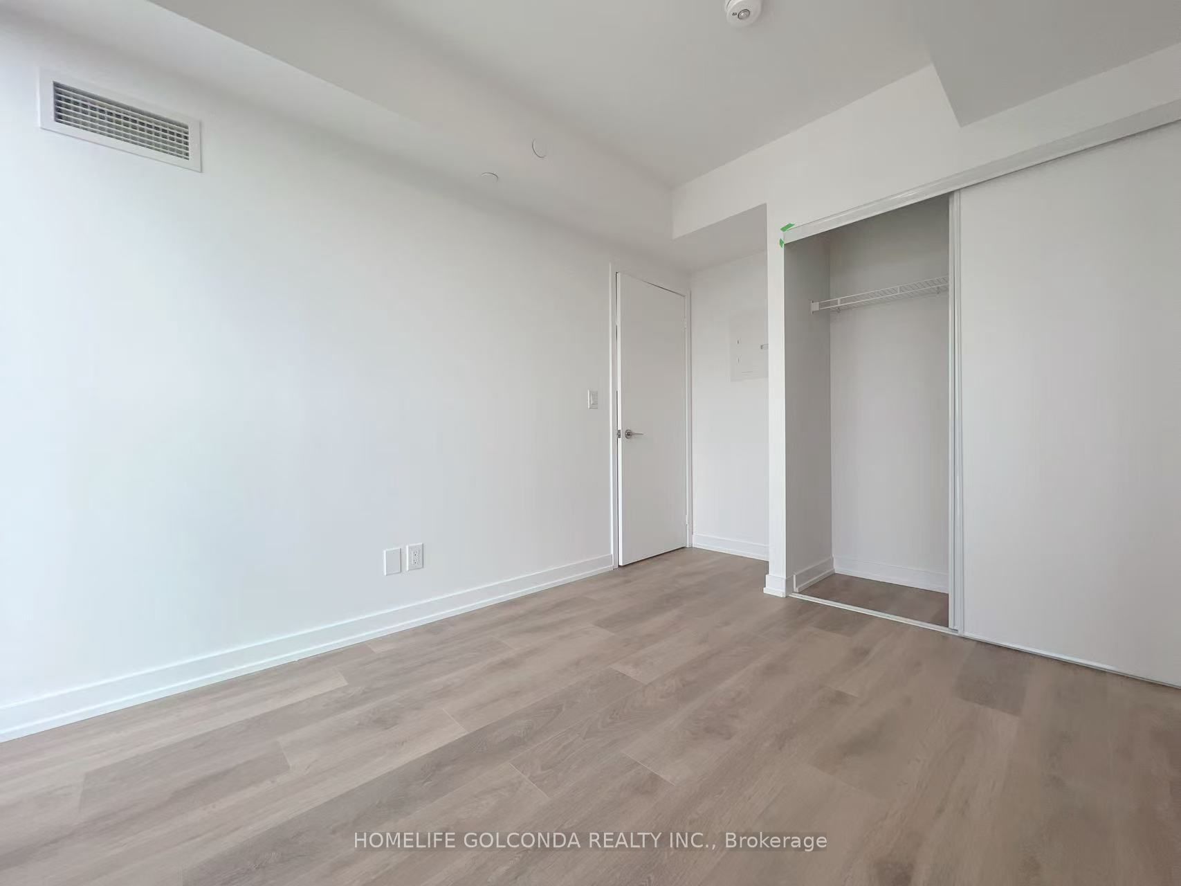 2033 Kennedy Road 1612, Toronto, ON M1T 0B9 photo 5
