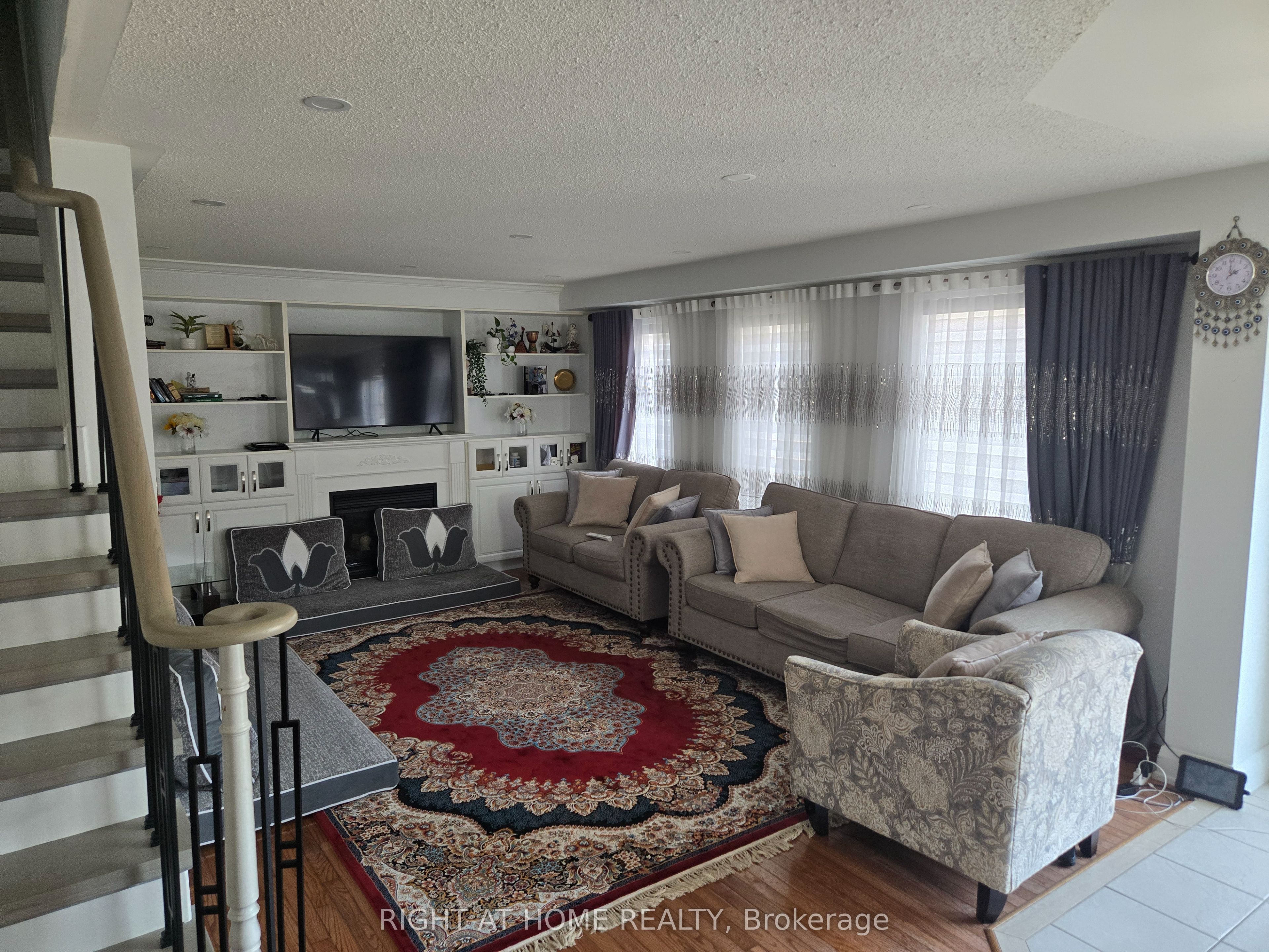 3 Wainwright Drive, Ajax, ON L1T 4H4 photo 5