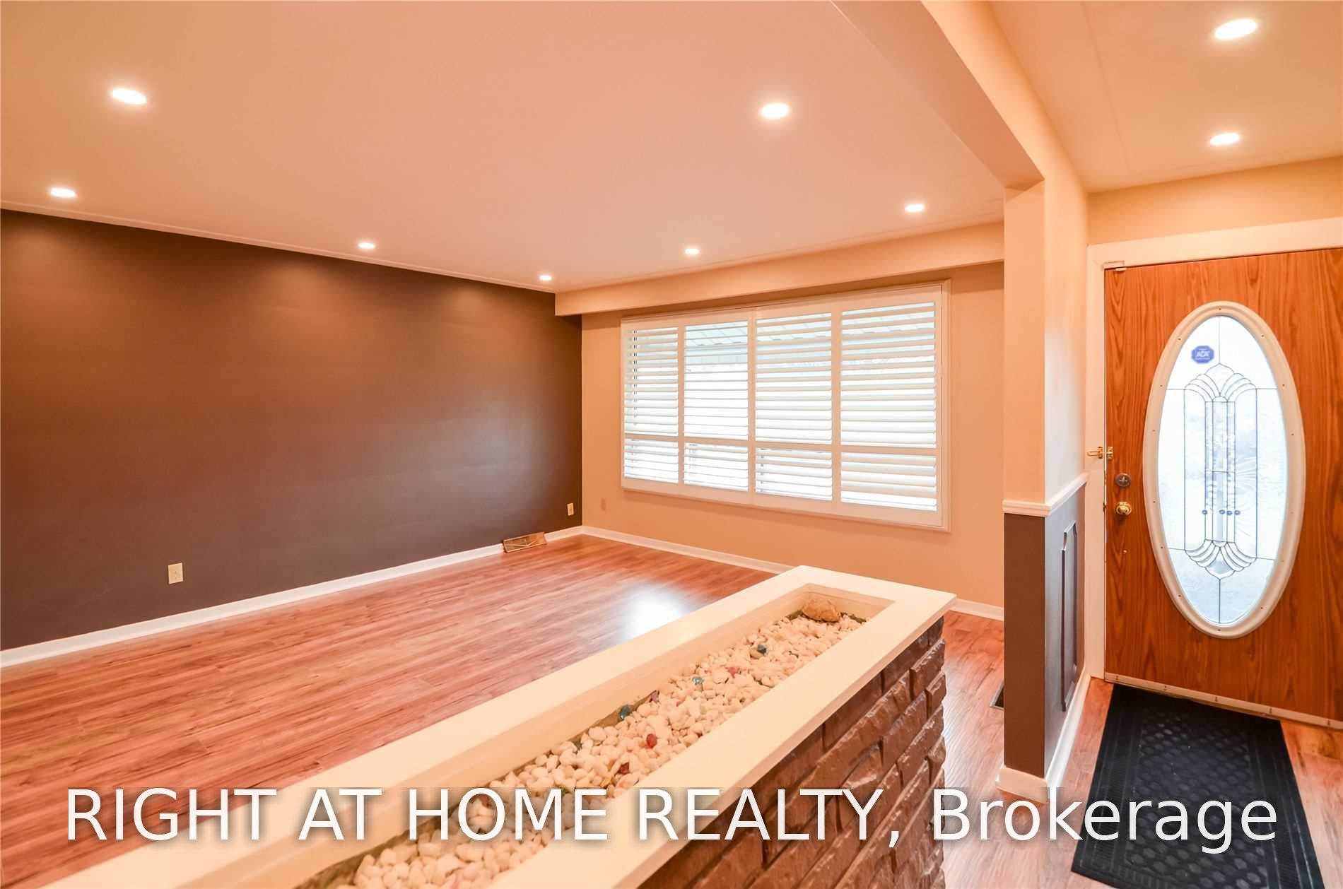915 Athol Street, Whitby, ON L1N 4A3