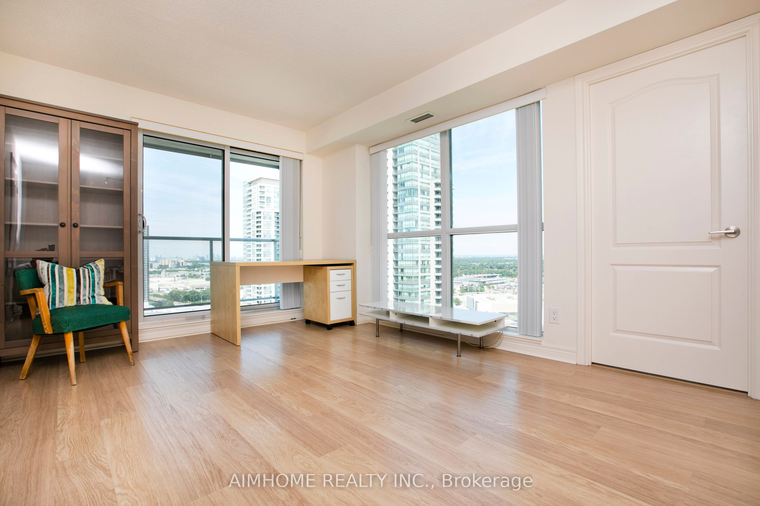60 Town Centre Court 2402, Toronto, ON M1P 0B1 photo 5