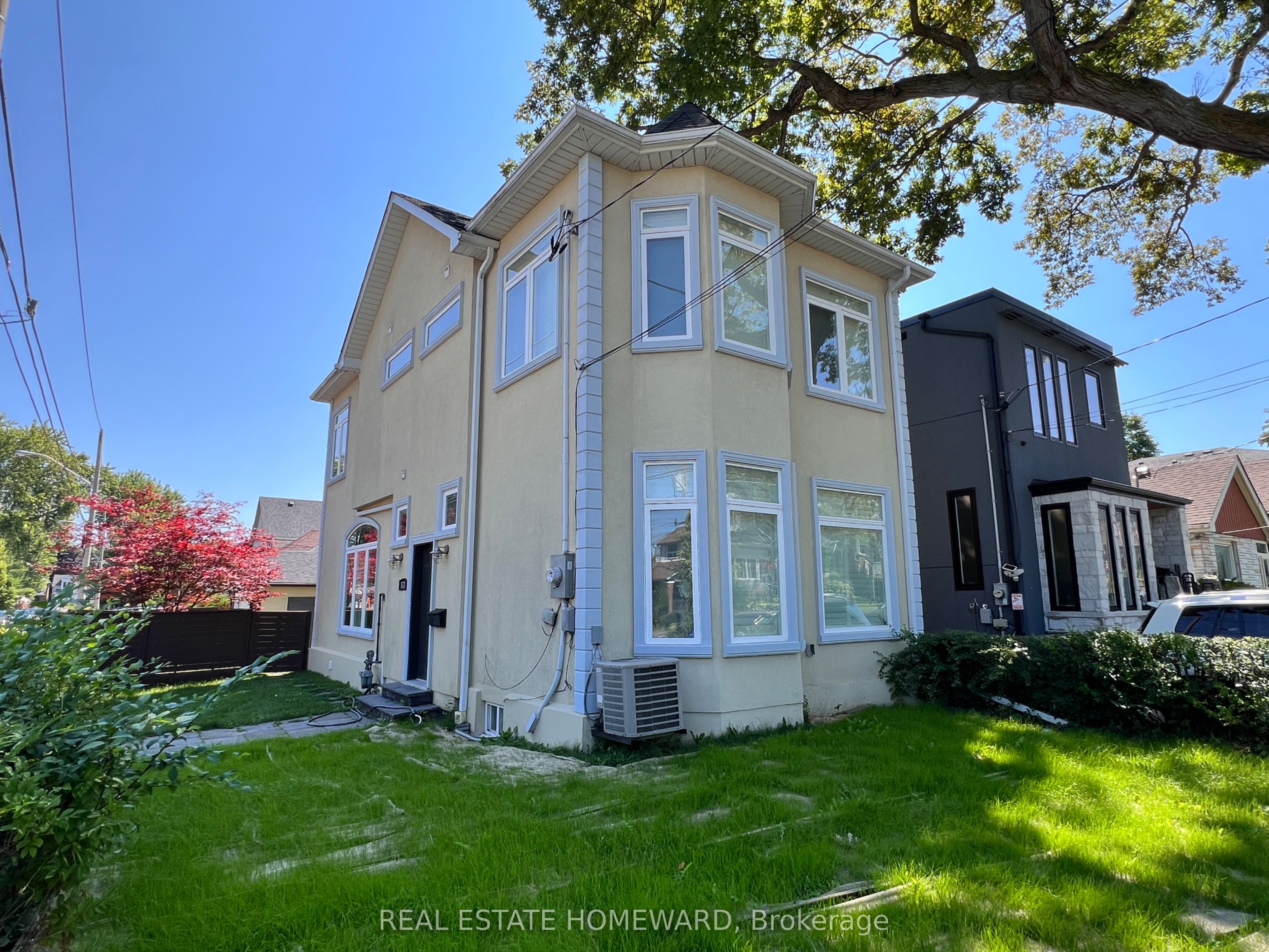 171 Westlake Avenue, Toronto, ON M4C 4S3