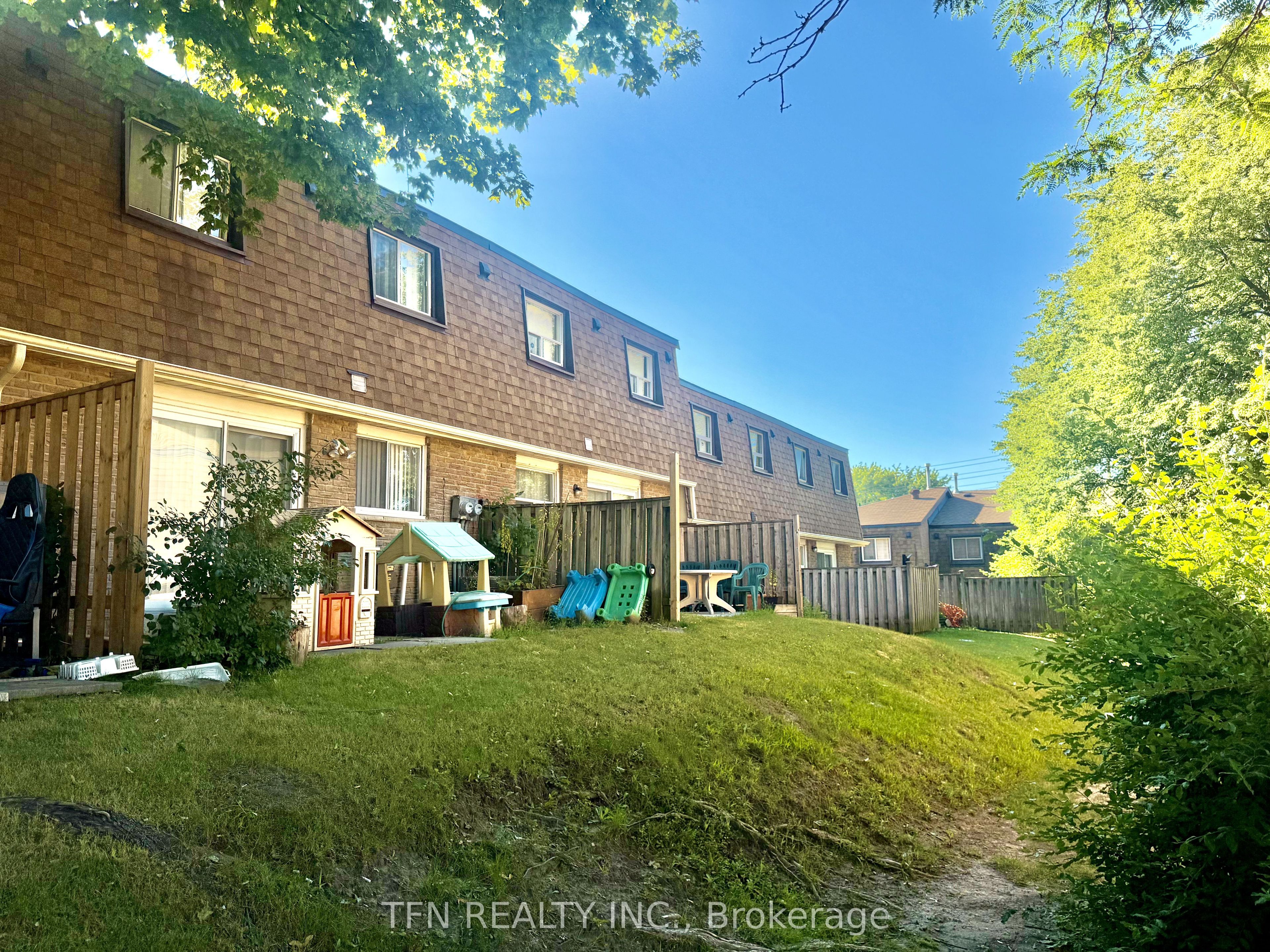 121 L'amoreaux Drive 67, Toronto, ON M1W 2J9 photo 4