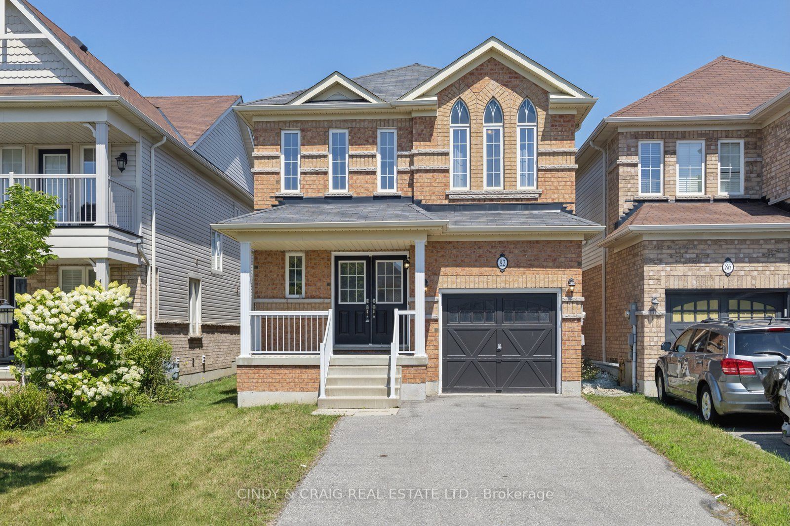 82 Dewell Crescent, Clarington, ON L1E 0B7