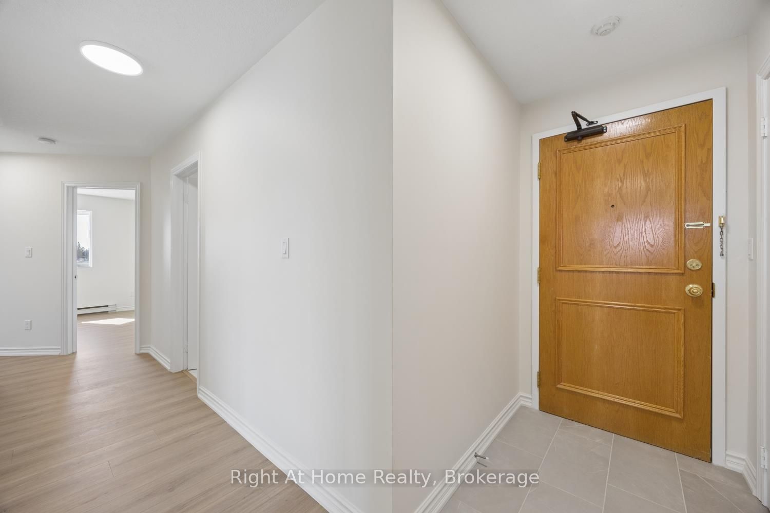 108 Water Street 301, Scugog, ON L9L 1R2 photo 3